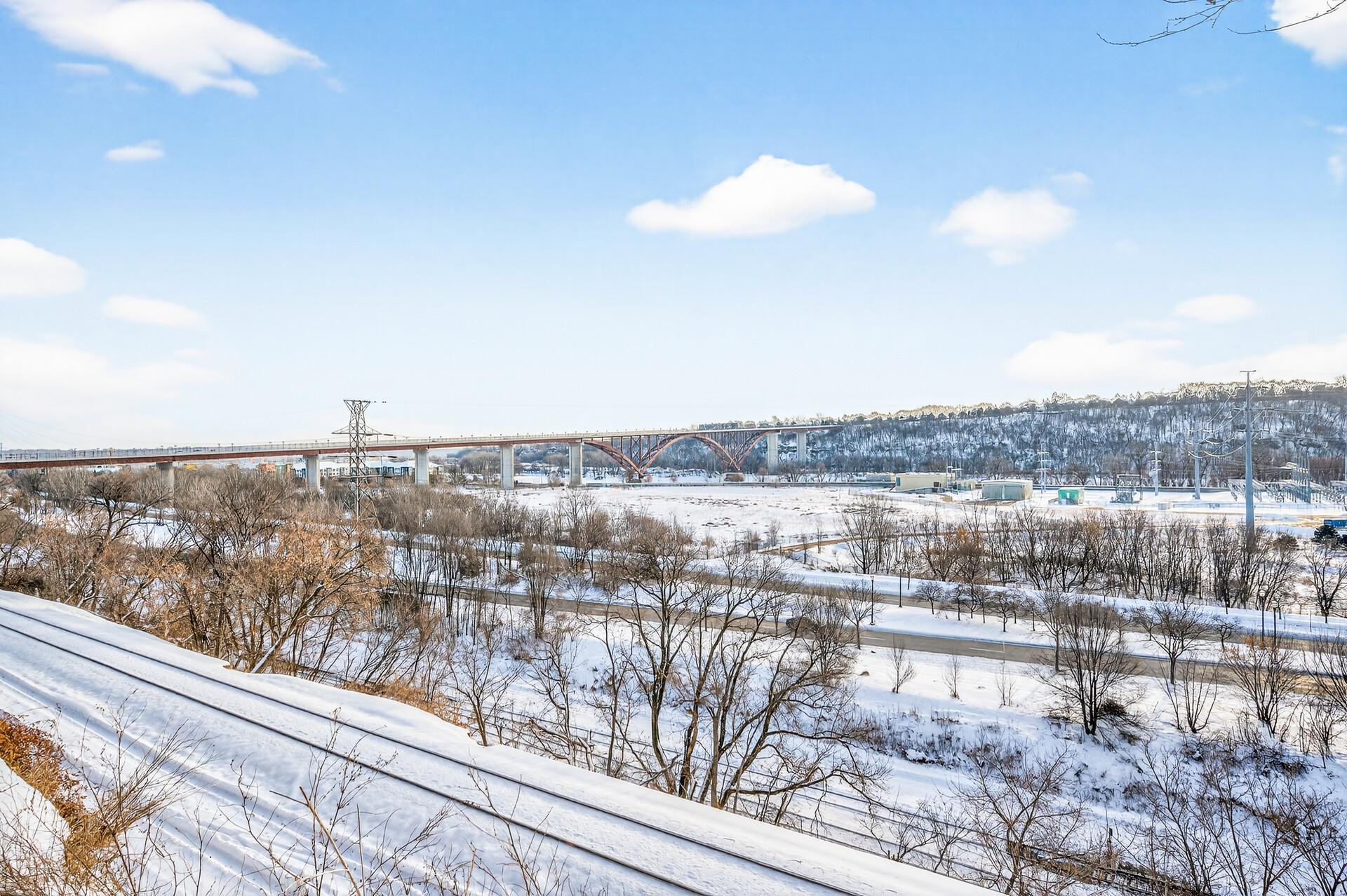 View of Residential at 323 Michigan Street, Saint Paul MN 55102, Saint Paul (41 of 41) - Mike Wilen | Minnesota Team Real Estate