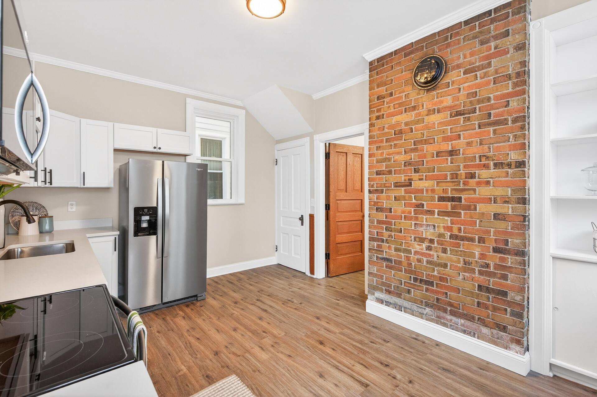View of Residential at 323 Michigan Street, Saint Paul MN 55102, Saint Paul (20 of 41) - Mike Wilen | Minnesota Team Real Estate