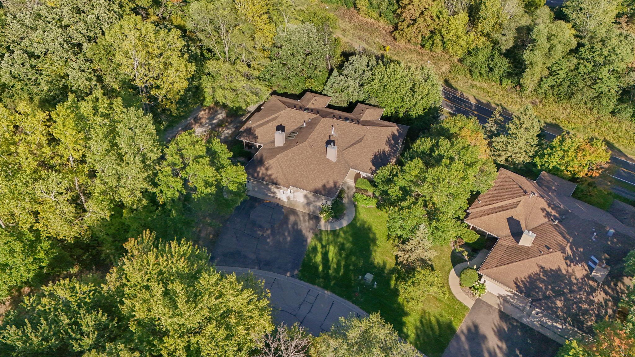 View of Residential at 7089 Crowne Oak Road, Eden Prairie MN 55344, Eden Prairie (7 of 40) - Mike Wilen | Minnesota Team Real Estate