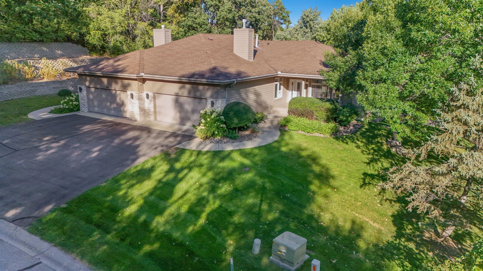 View of Residential at 7089 Crowne Oak Road, Eden Prairie MN 55344, Eden Prairie (17 of 40) - Mike Wilen | Minnesota Team Real Estate