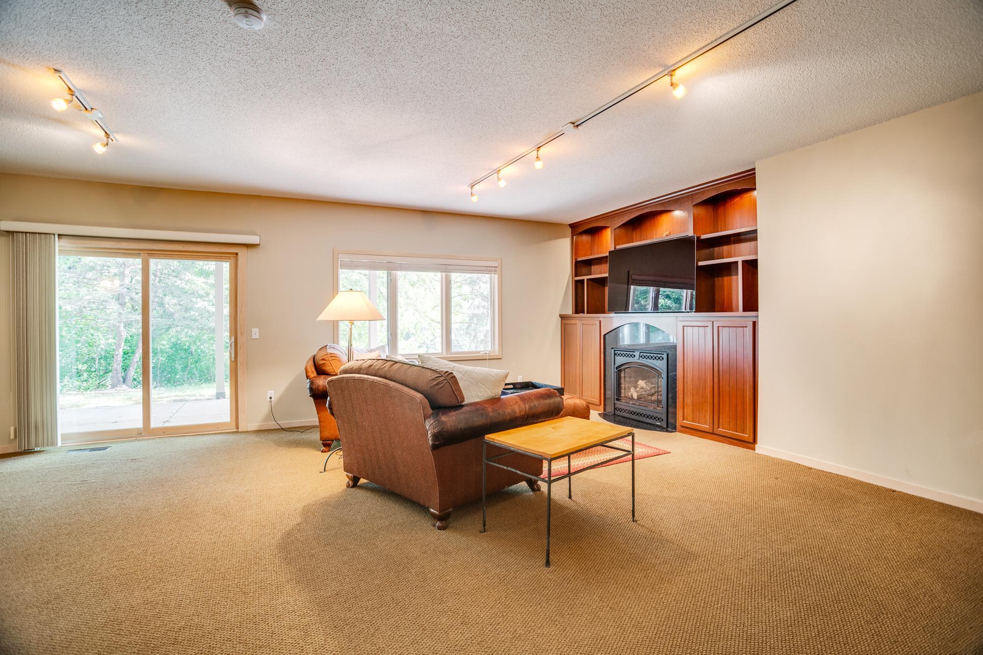 View of Residential at 7089 Crowne Oak Road, Eden Prairie MN 55344, Eden Prairie (38 of 59) - Mike Wilen | Minnesota Team Real Estate