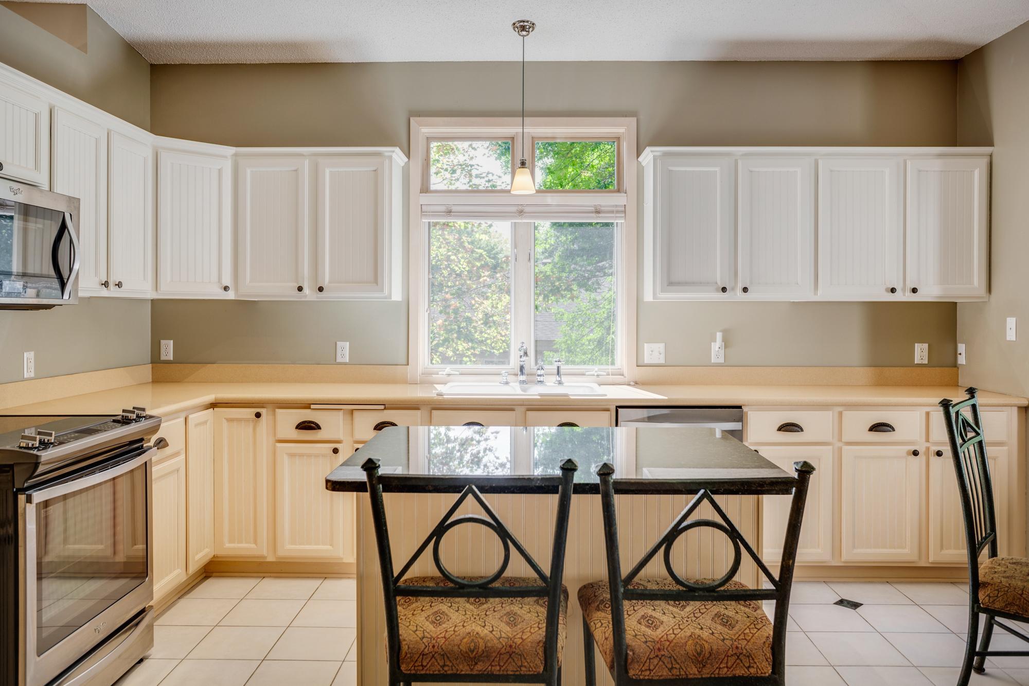 View of Residential at 7089 Crowne Oak Road, Eden Prairie MN 55344, Eden Prairie (16 of 40) - Mike Wilen | Minnesota Team Real Estate
