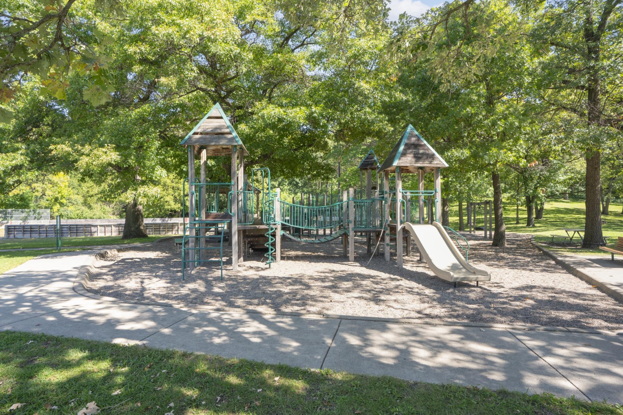 View of Residential at 5148 Danens Drive, Edina MN 55439, Edina (54 of 67) - Mike Wilen | Minnesota Team Real Estate