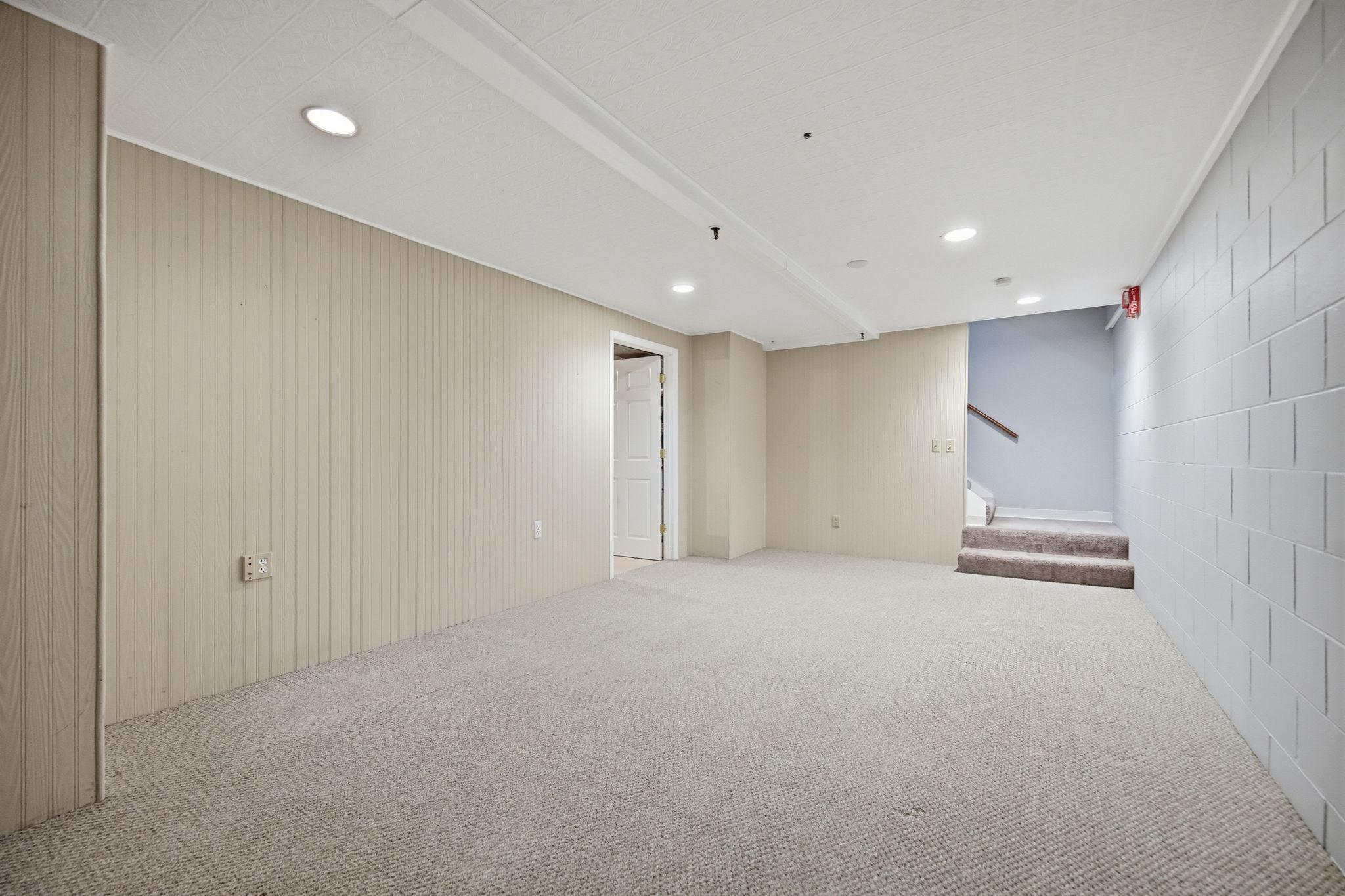 View of Residential at 7807 110th Street, Bloomington MN 55438, Bloomington (12 of 24) - Mike Wilen | Minnesota Team Real Estate