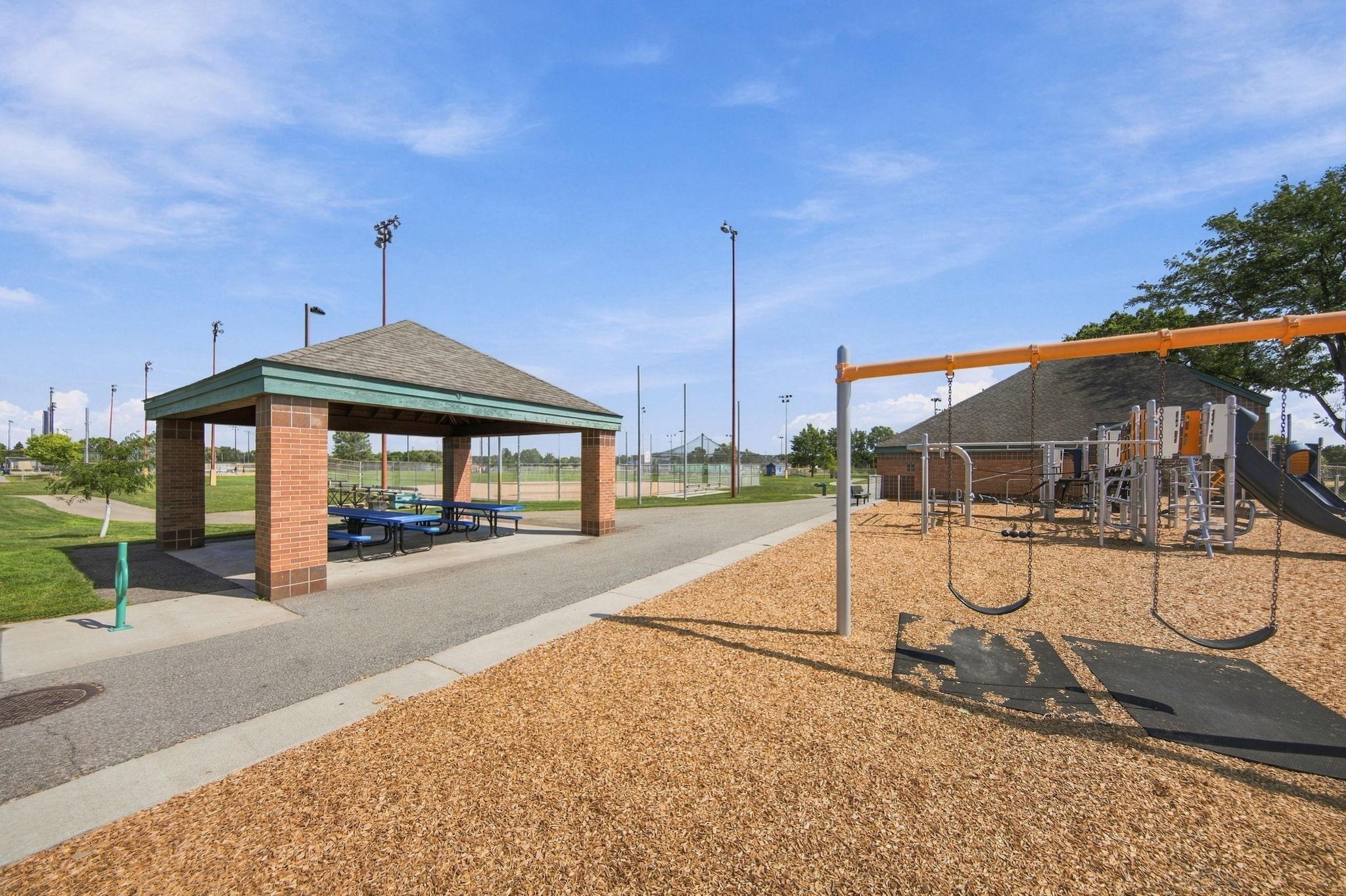 View of Residential at 7807 110th Street, Bloomington MN 55438, Bloomington (33 of 33) - Mike Wilen | Minnesota Team Real Estate