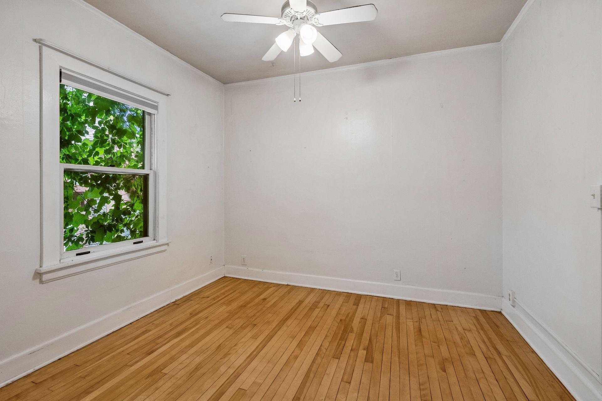 View of Residential Income at 50 Arthur Avenue, Minneapolis MN 55414, Minneapolis (23 of 32) - Mike Wilen | Minnesota Team Real Estate