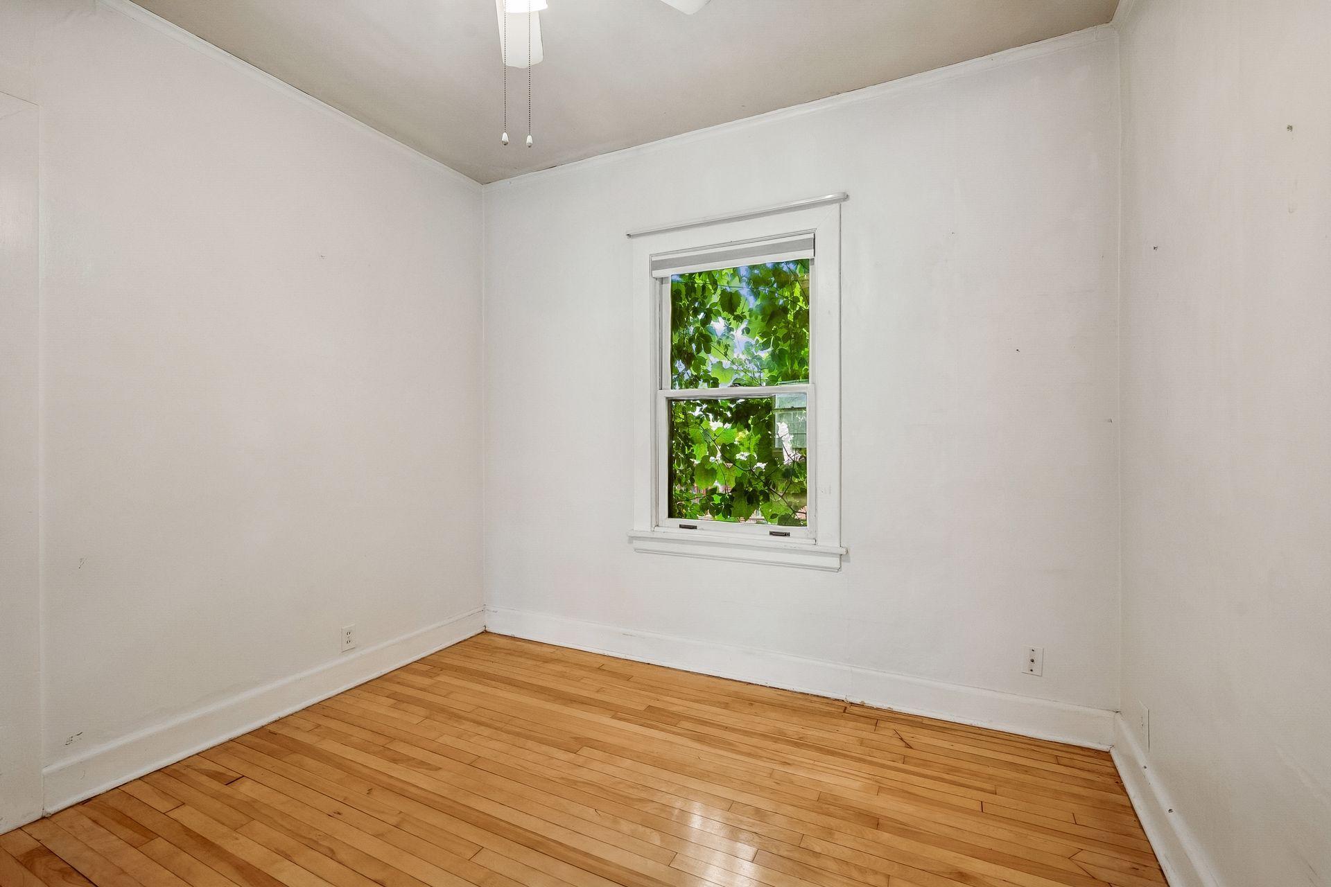 View of Residential Income at 50 Arthur Avenue, Minneapolis MN 55414, Minneapolis (22 of 32) - Mike Wilen | Minnesota Team Real Estate