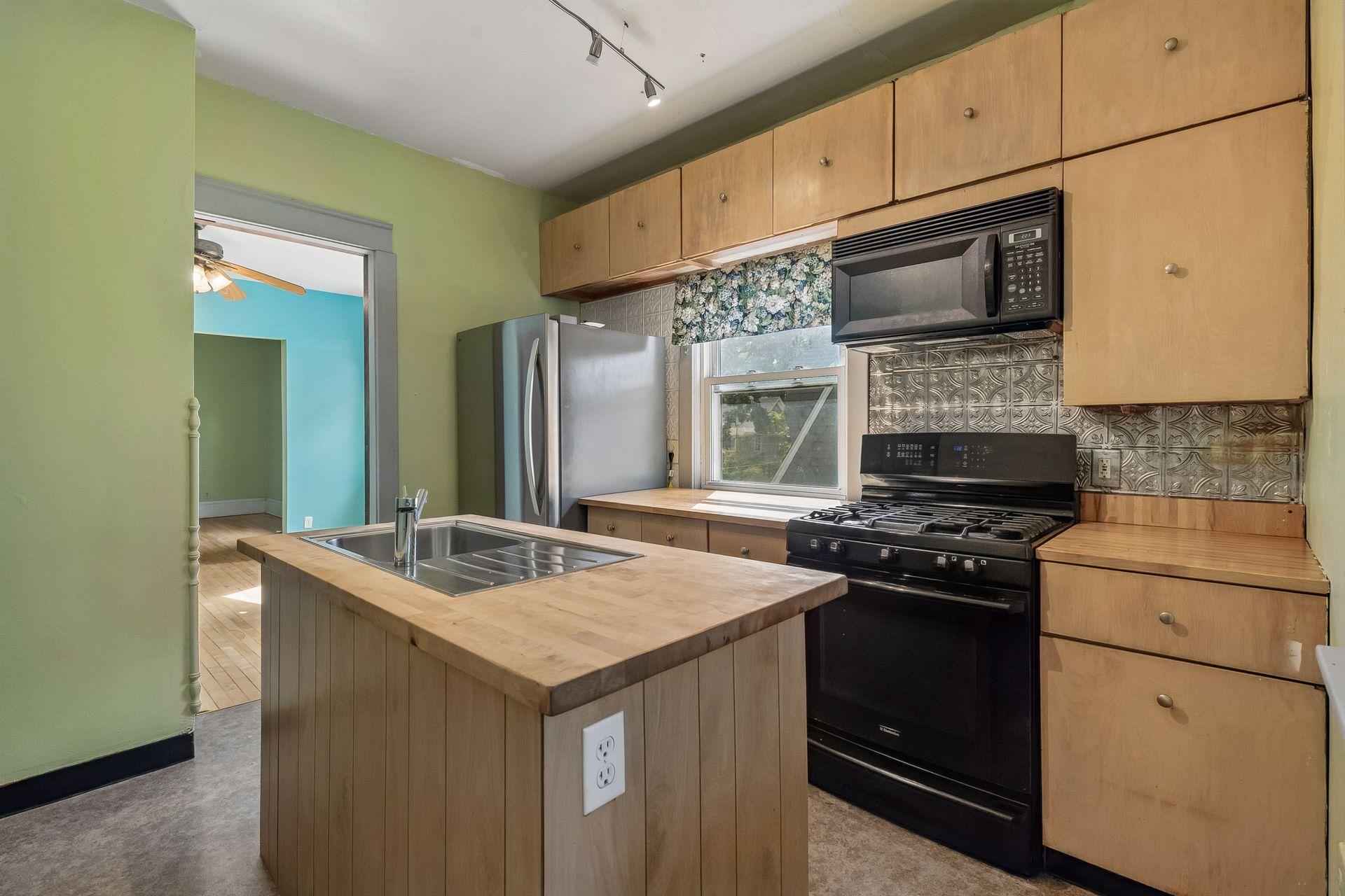 View of Residential Income at 50 Arthur Avenue, Minneapolis MN 55414, Minneapolis (20 of 32) - Mike Wilen | Minnesota Team Real Estate