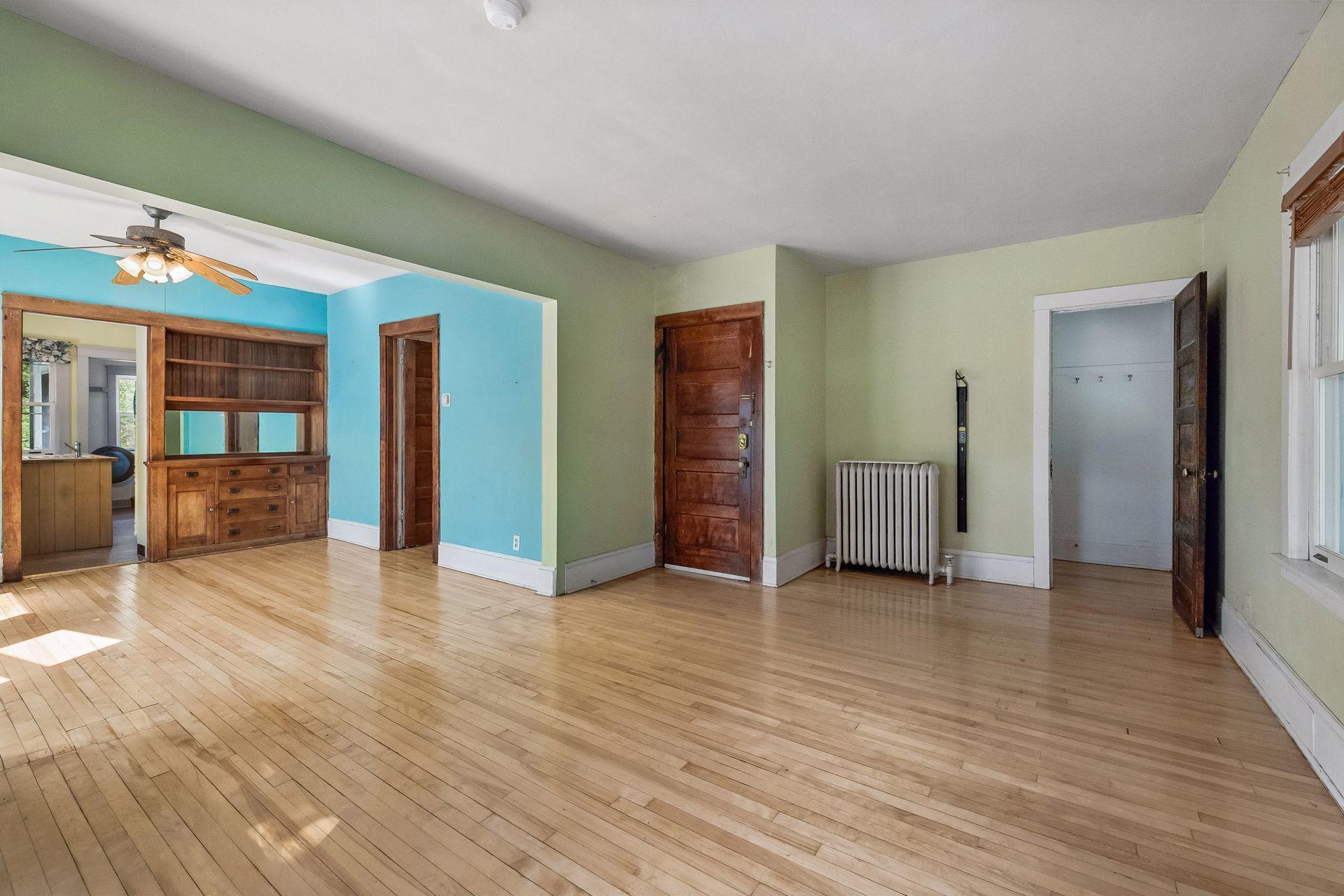 View of Residential Income at 50 Arthur Avenue, Minneapolis MN 55414, Minneapolis (14 of 32) - Mike Wilen | Minnesota Team Real Estate