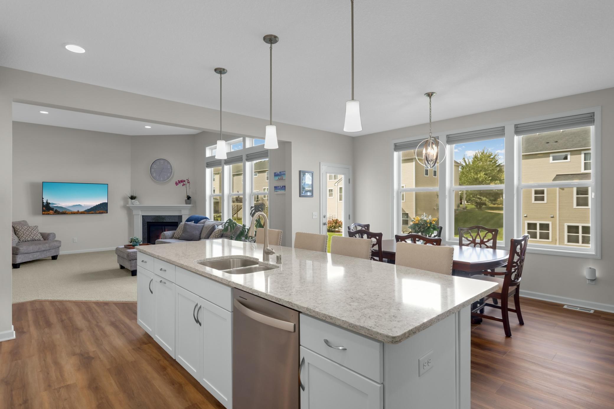 View of Residential at 9354 Summerlin Road, Woodbury MN 55129, Woodbury (16 of 52) - Mike Wilen | Minnesota Team Real Estate
