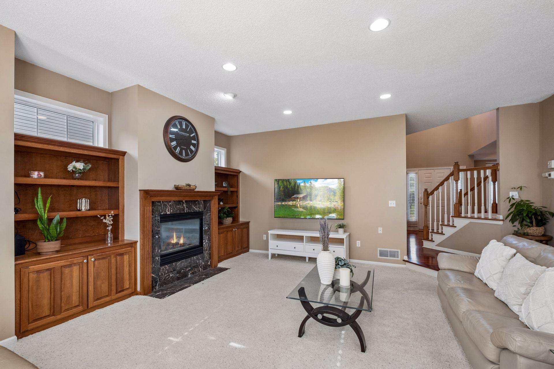 View of Residential at 15016 Viewcrest Lane, Burnsville MN 55306, Burnsville (41 of 63) - Mike Wilen | Minnesota Team Real Estate