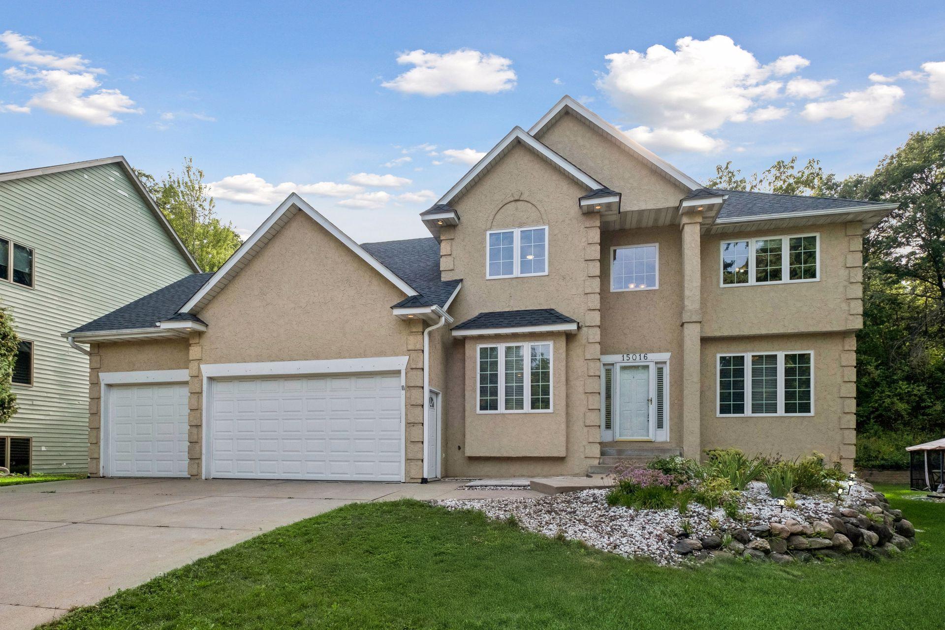 View of Residential at 15016 Viewcrest Lane, Burnsville MN 55306, Burnsville (60 of 63) - Mike Wilen | Minnesota Team Real Estate