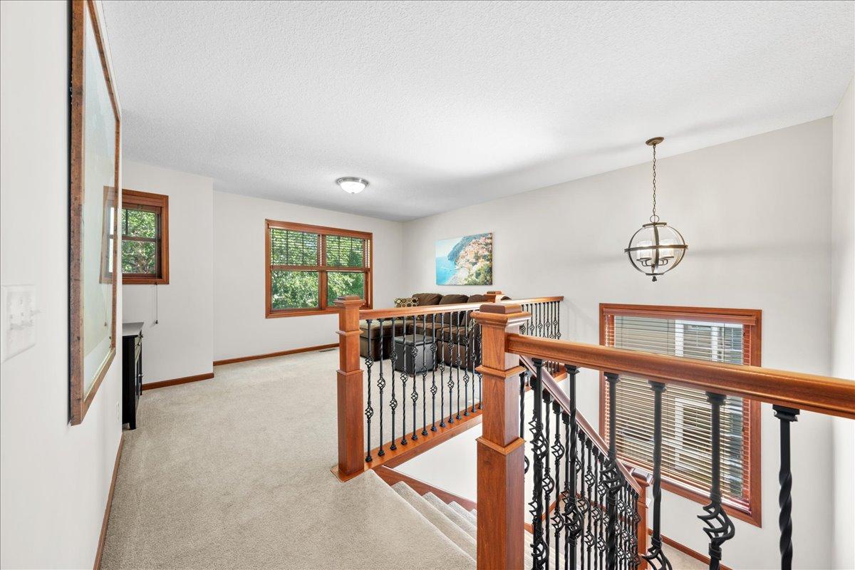 View of Residential at 1618 Headwaters Lane, Woodbury MN 55129, Woodbury (19 of 48) - Mike Wilen | Minnesota Team Real Estate