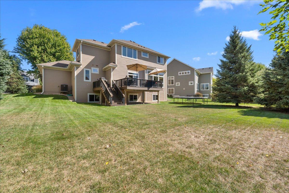 View of Residential at 1618 Headwaters Lane, Woodbury MN 55129, Woodbury (44 of 48) - Mike Wilen | Minnesota Team Real Estate
