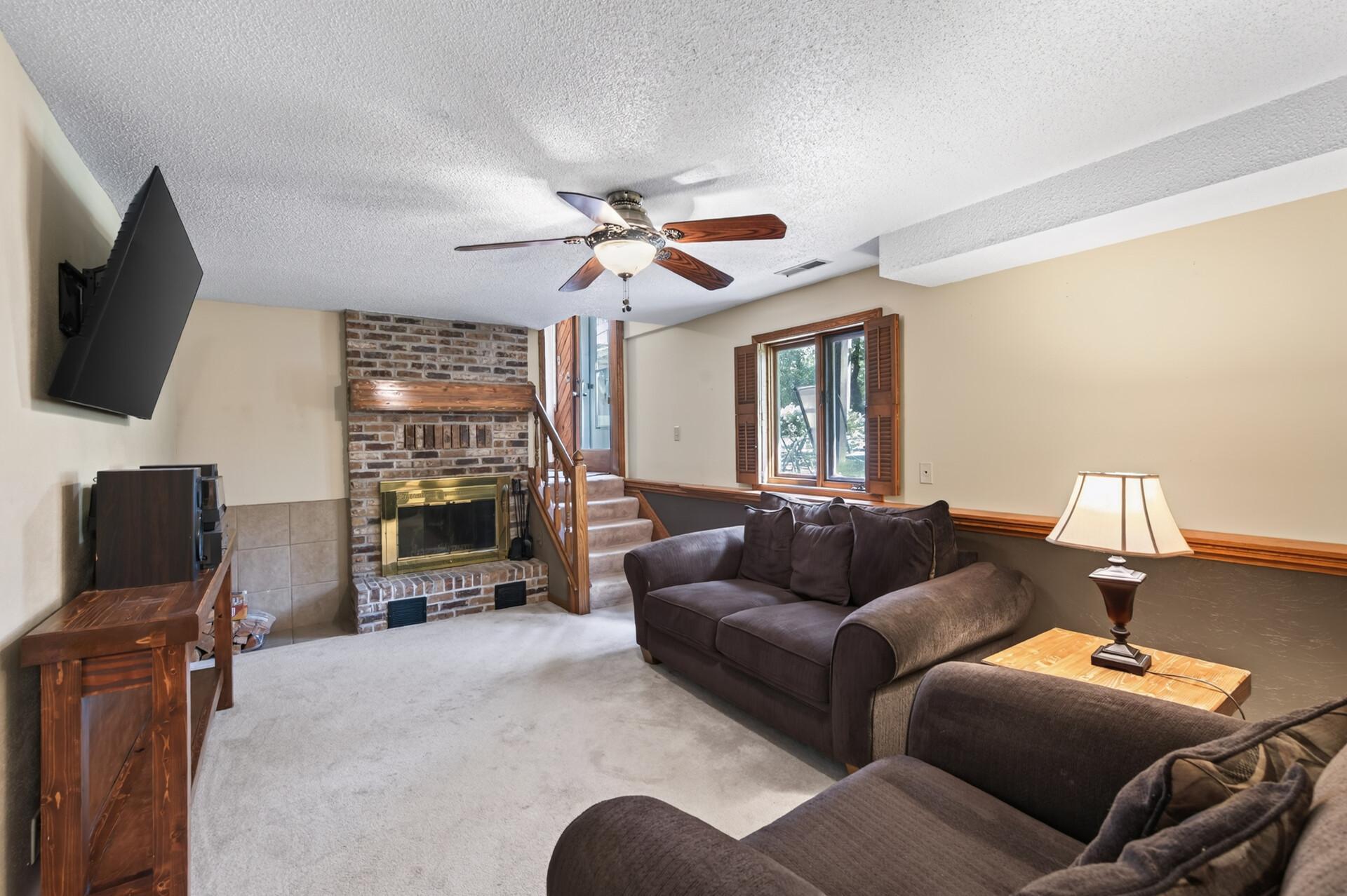 View of Residential at 8746 Highwood Way, Apple Valley MN 55124, Apple Valley (16 of 25) - Mike Wilen | Minnesota Team Real Estate