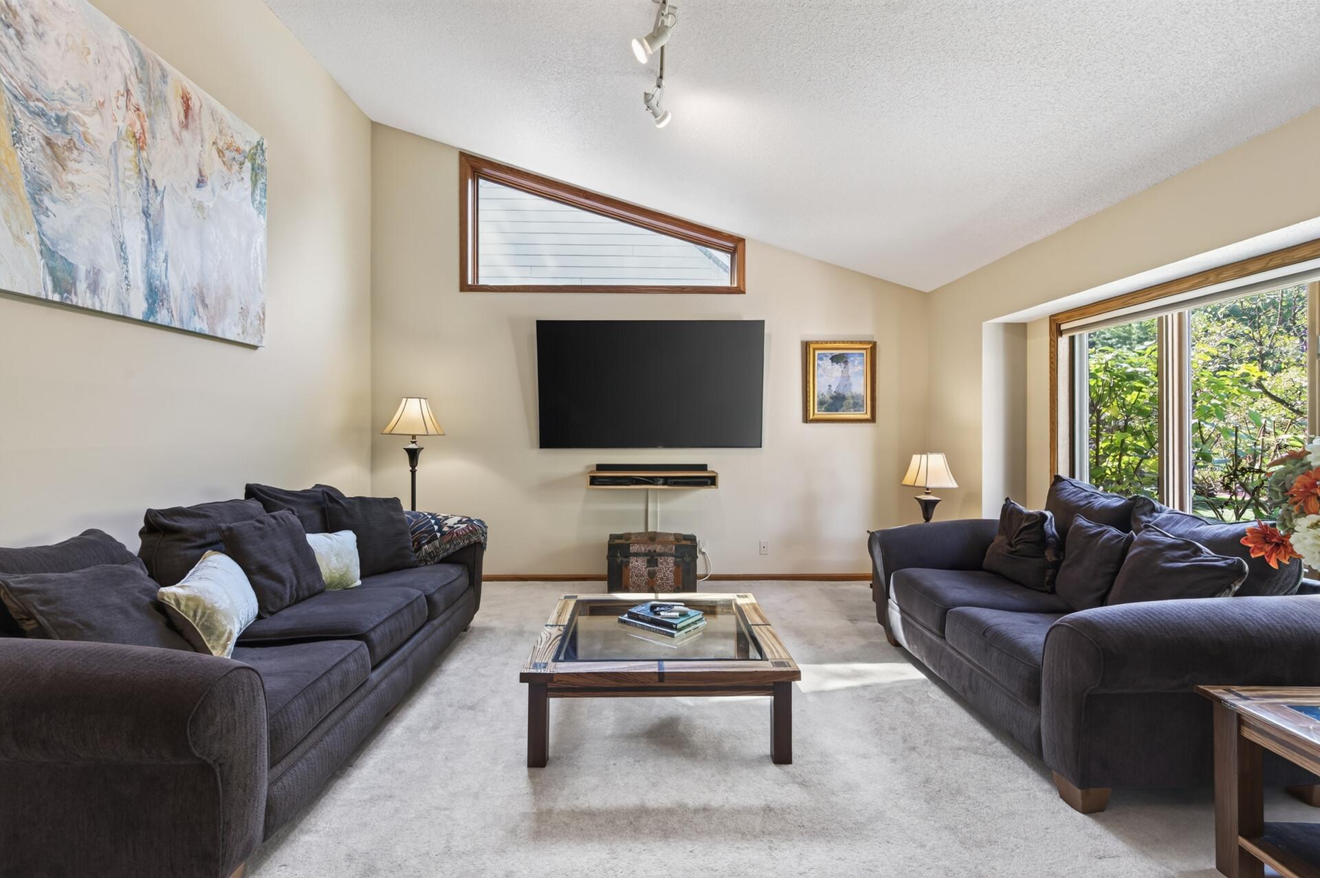 View of Residential at 8746 Highwood Way, Apple Valley MN 55124, Apple Valley (4 of 25) - Mike Wilen | Minnesota Team Real Estate
