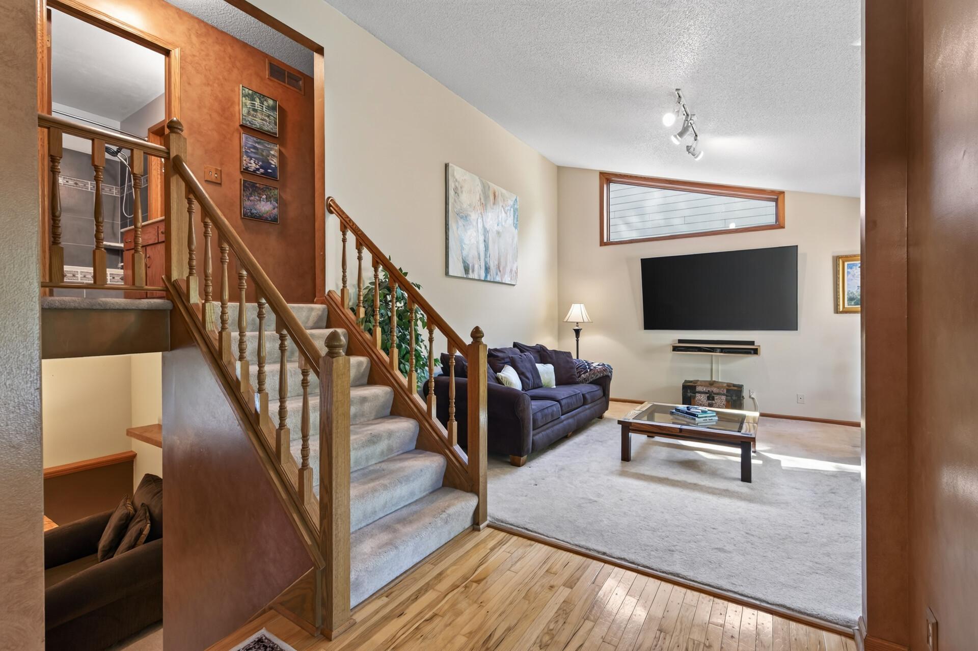 View of Residential at 8746 Highwood Way, Apple Valley MN 55124, Apple Valley (3 of 25) - Mike Wilen | Minnesota Team Real Estate