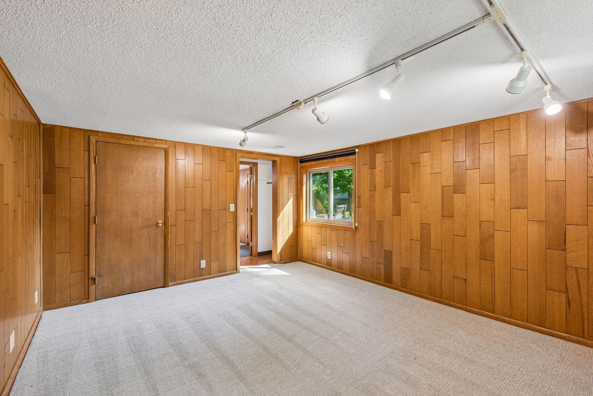 View of Residential at 15509 Holdridge Road, Wayzata MN 55391, Wayzata (45 of 61) - Mike Wilen | Minnesota Team Real Estate