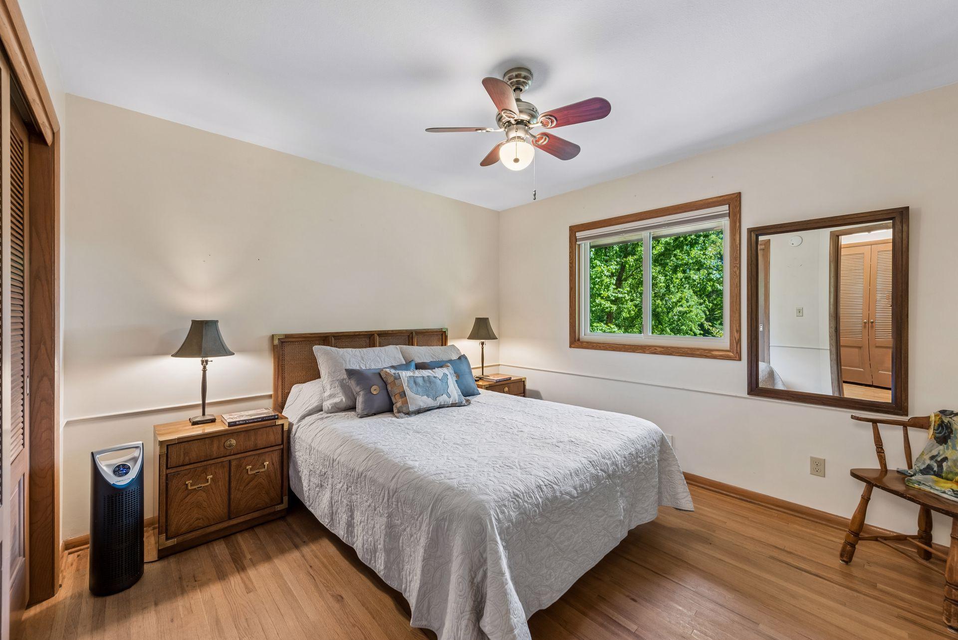 View of Residential at 15509 Holdridge Road, Wayzata MN 55391, Wayzata (33 of 61) - Mike Wilen | Minnesota Team Real Estate