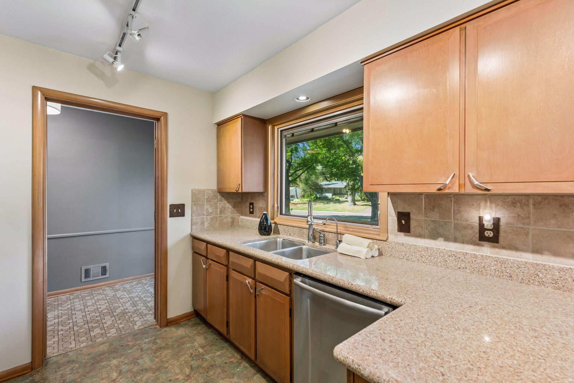 View of Residential at 15509 Holdridge Road, Wayzata MN 55391, Wayzata (17 of 61) - Mike Wilen | Minnesota Team Real Estate