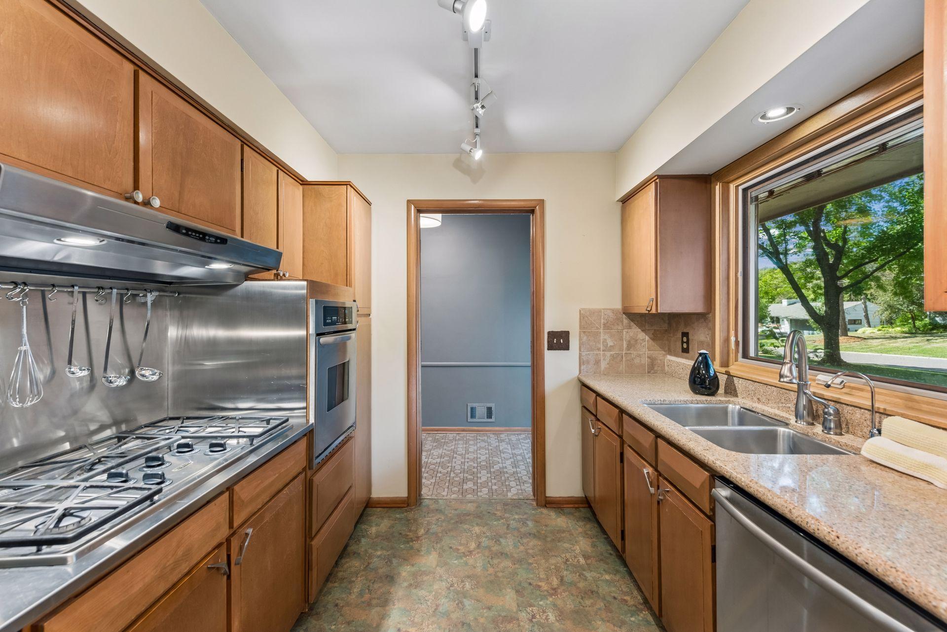 View of Residential at 15509 Holdridge Road, Wayzata MN 55391, Wayzata (16 of 61) - Mike Wilen | Minnesota Team Real Estate