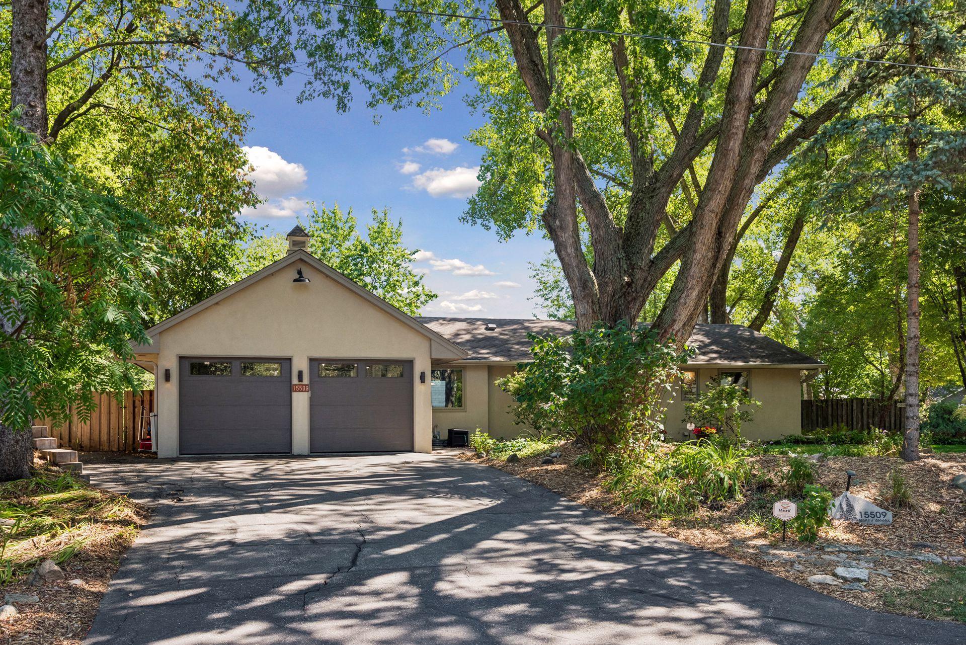 View of Residential at 15509 Holdridge Road, Wayzata MN 55391, Wayzata (4 of 61) - Mike Wilen | Minnesota Team Real Estate