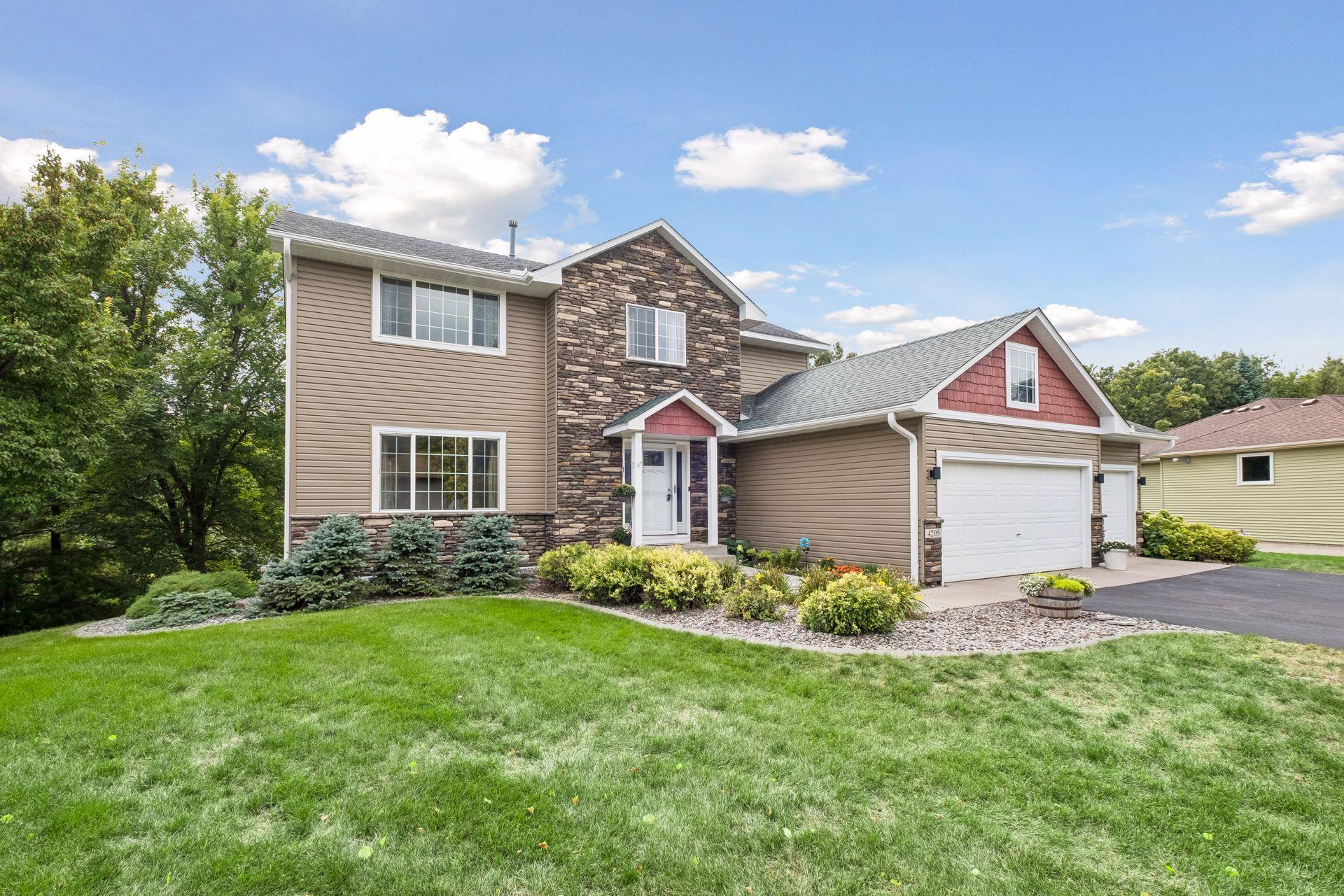 View of Residential at 4205 Walnut Road, Saint Bonifacius MN 55375, Saint Bonifacius (2 of 55) - Mike Wilen | Minnesota Team Real Estate