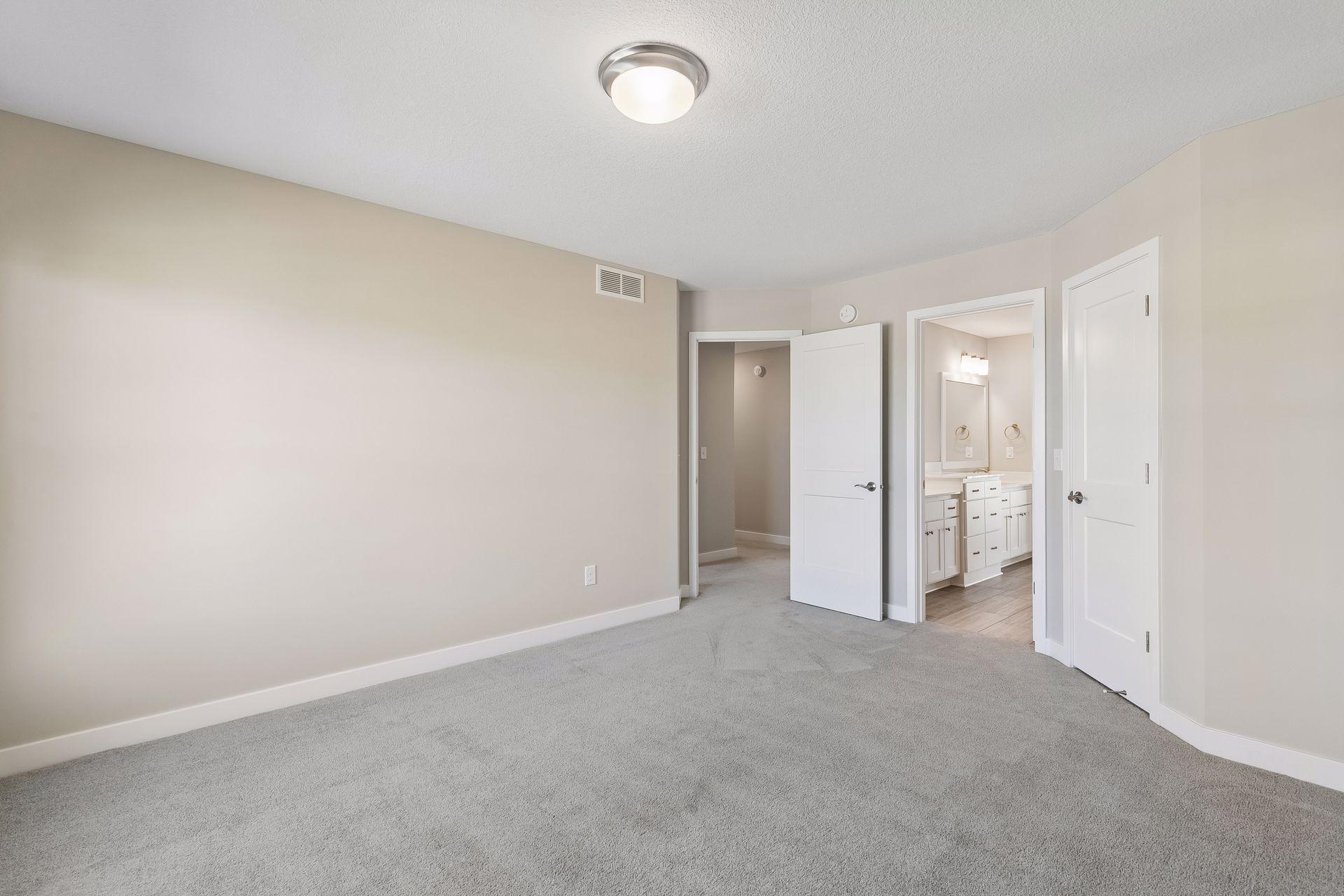 View of Residential at 6539 Arctic Way, Inver Grove Heights MN 55077, Inver Grove Heights (31 of 42) - Mike Wilen | Minnesota Team Real Estate