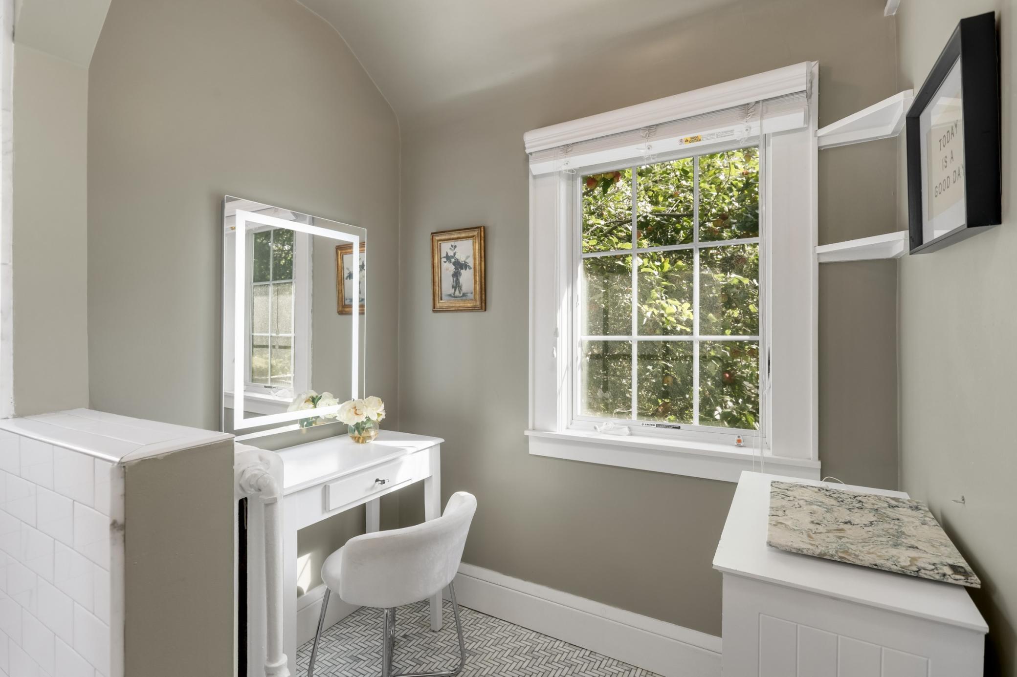 View of Residential at 2194 Stanford Avenue, Saint Paul MN 55105, Saint Paul (22 of 40) - Mike Wilen | Minnesota Team Real Estate