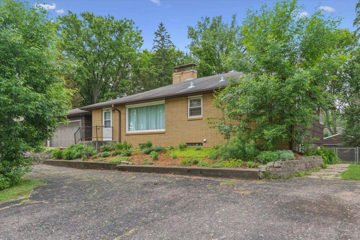 View of Residential Income at 6193 49th Street, Oakdale MN 55128, Oakdale (61 of 68) - Mike Wilen | Minnesota Team Real Estate