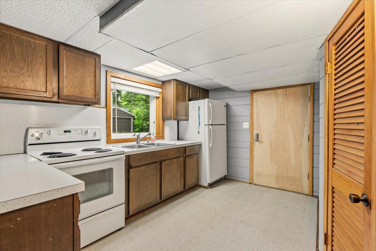View of Residential Income at 6193 49th Street, Oakdale MN 55128, Oakdale (32 of 68) - Mike Wilen | Minnesota Team Real Estate
