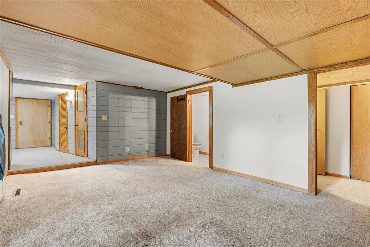 View of Residential Income at 6193 49th Street, Oakdale MN 55128, Oakdale (35 of 68) - Mike Wilen | Minnesota Team Real Estate