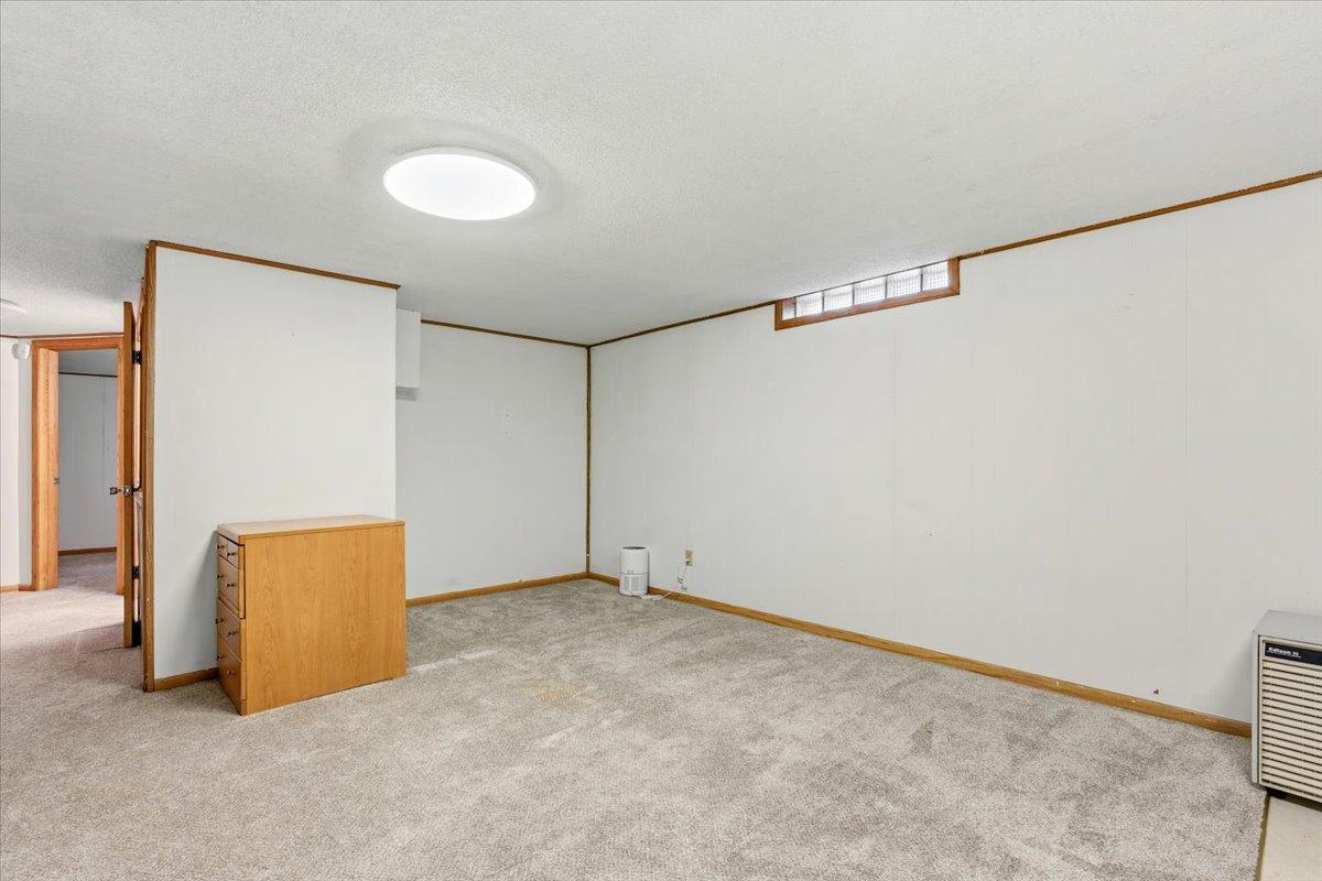 View of Residential Income at 6193 49th Street, Oakdale MN 55128, Oakdale (43 of 68) - Mike Wilen | Minnesota Team Real Estate