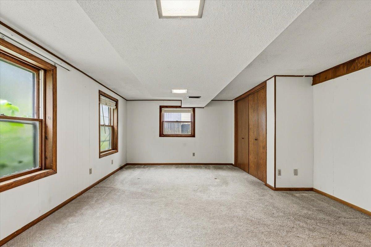 View of Residential Income at 6193 49th Street, Oakdale MN 55128, Oakdale (53 of 68) - Mike Wilen | Minnesota Team Real Estate