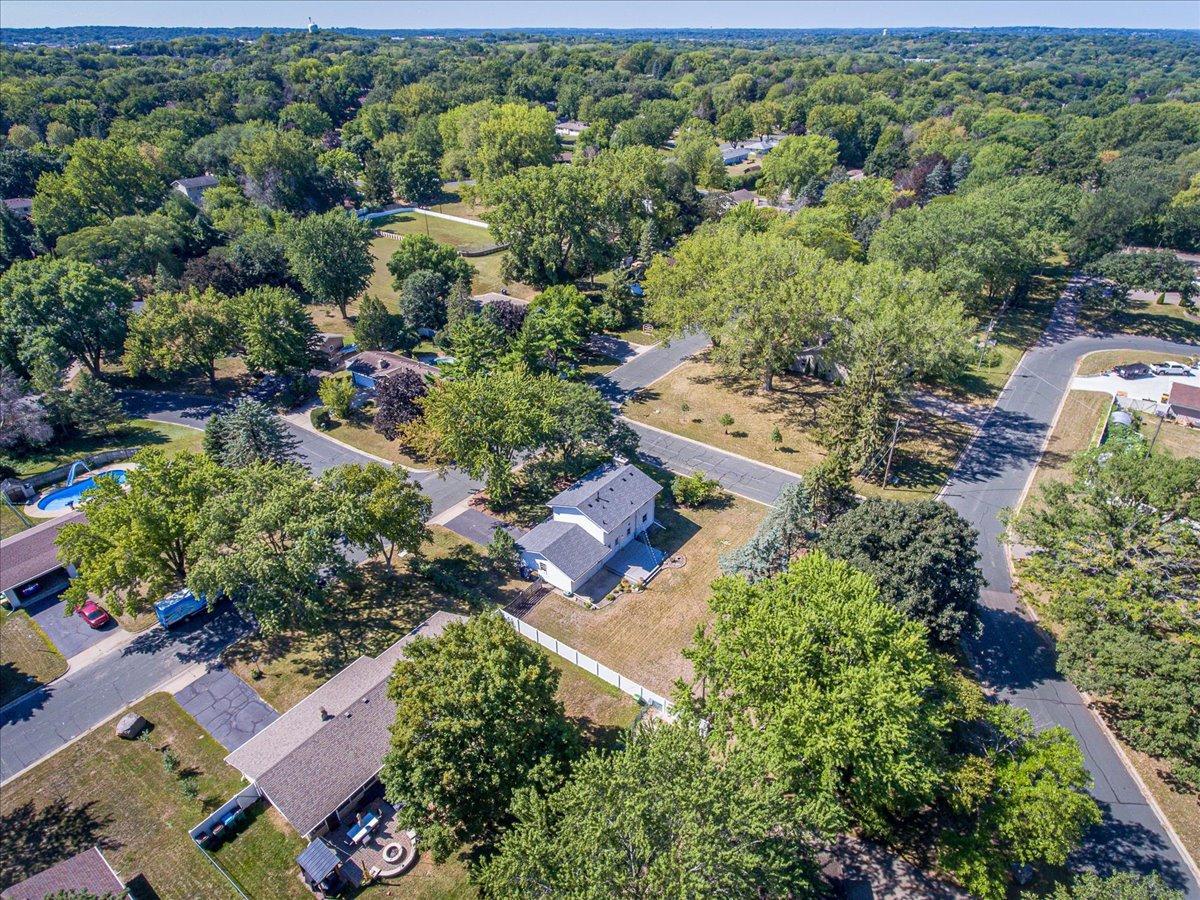 View of Residential at 200 Harold Drive, Burnsville MN 55337, Burnsville (39 of 52) - Mike Wilen | Minnesota Team Real Estate