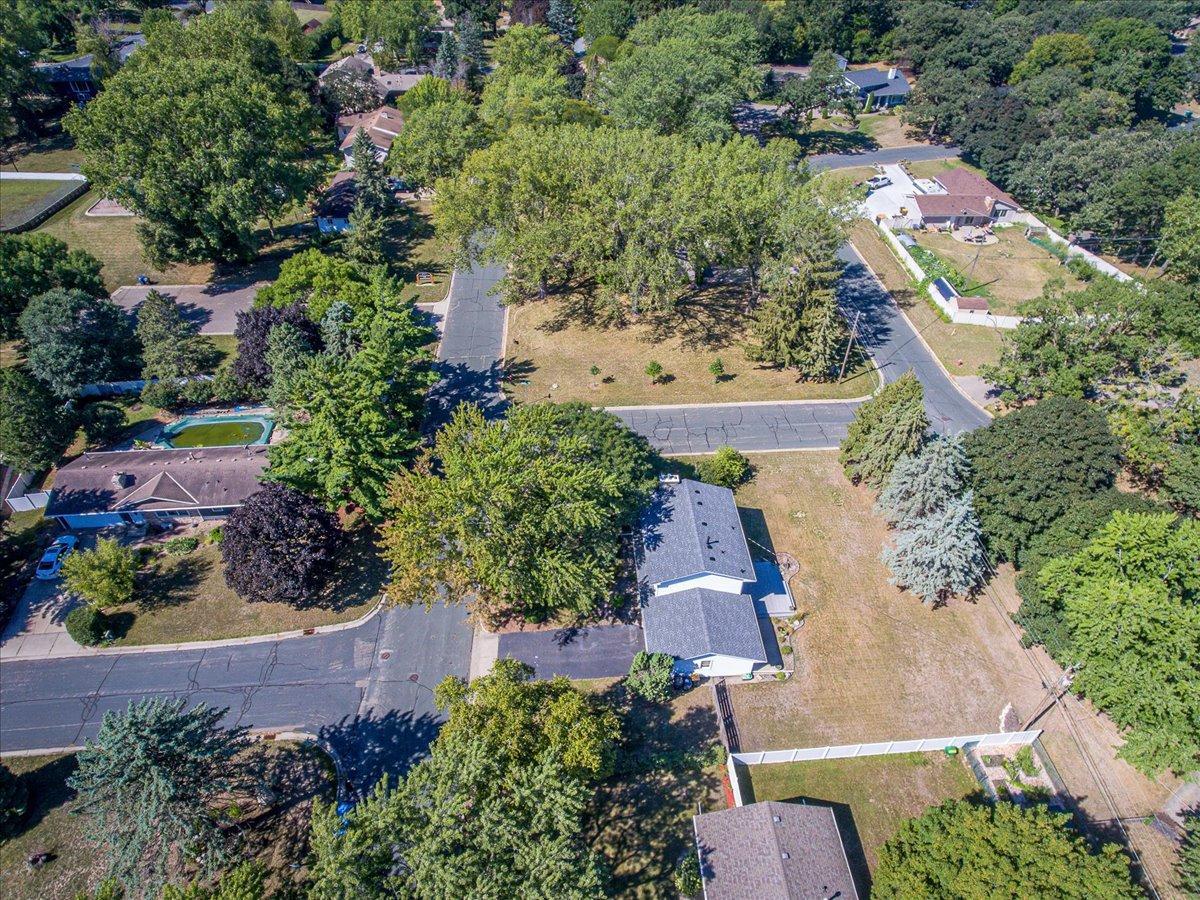 View of Residential at 200 Harold Drive, Burnsville MN 55337, Burnsville (38 of 52) - Mike Wilen | Minnesota Team Real Estate