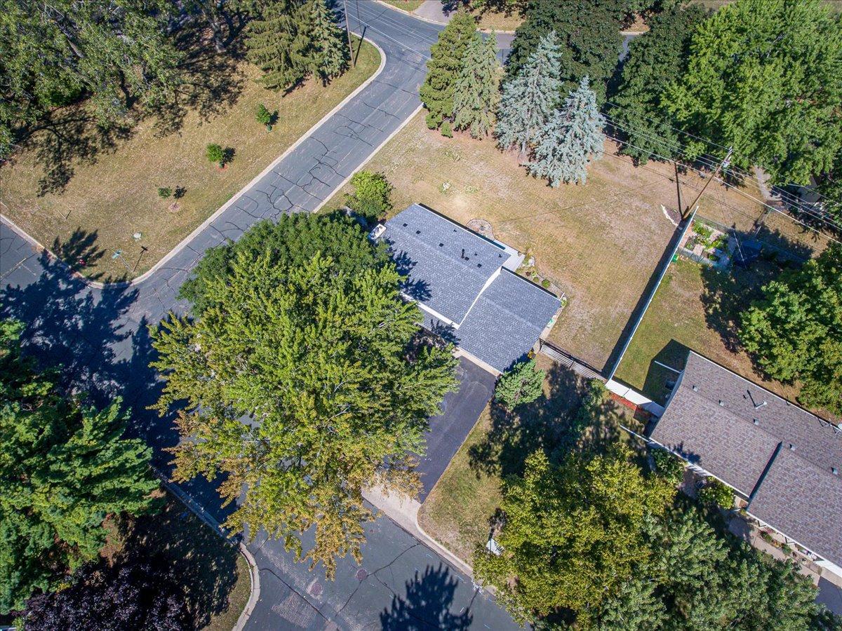 View of Residential at 200 Harold Drive, Burnsville MN 55337, Burnsville (46 of 52) - Mike Wilen | Minnesota Team Real Estate