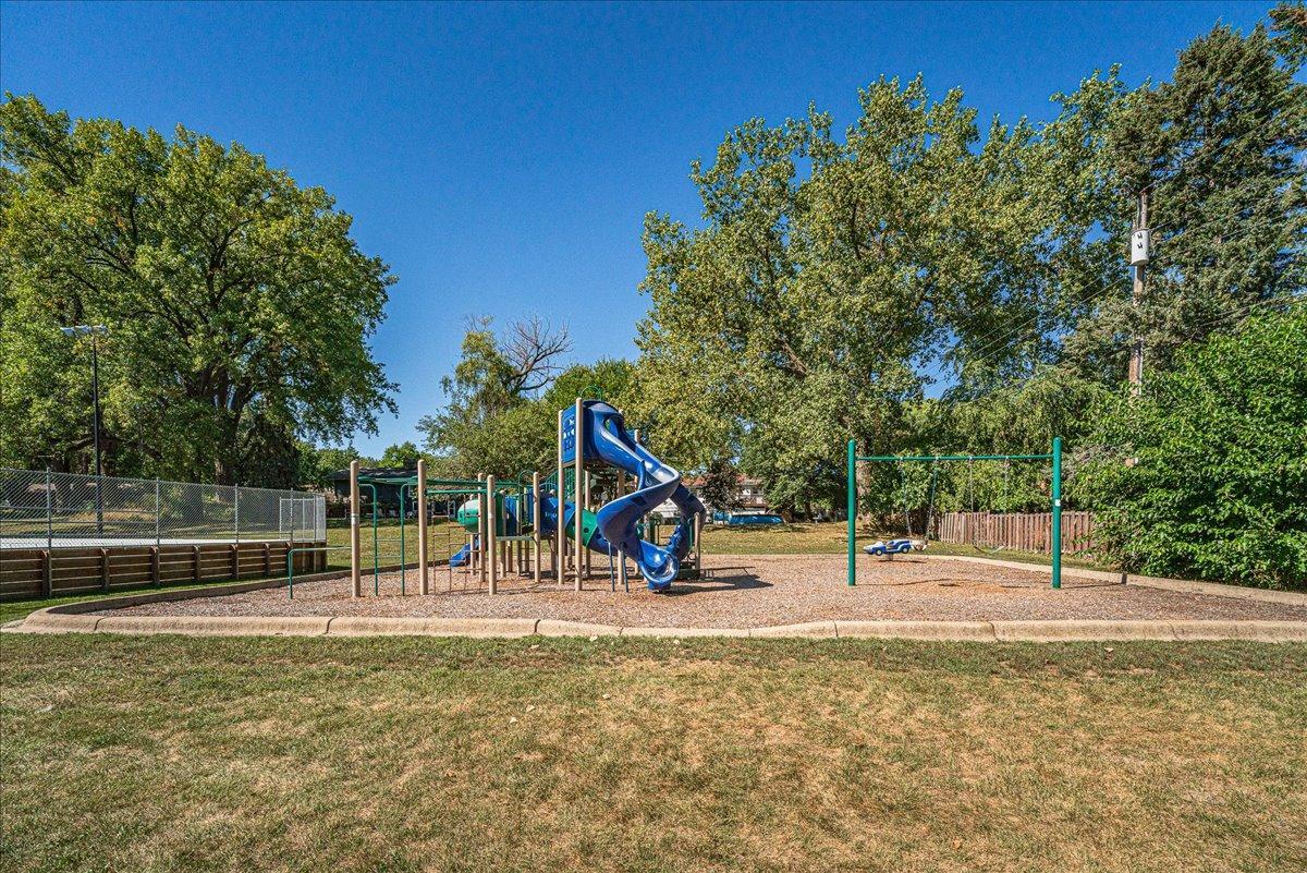 View of Residential at 200 Harold Drive, Burnsville MN 55337, Burnsville (41 of 52) - Mike Wilen | Minnesota Team Real Estate