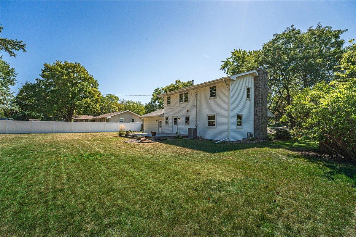 View of Residential at 200 Harold Drive, Burnsville MN 55337, Burnsville (5 of 52) - Mike Wilen | Minnesota Team Real Estate