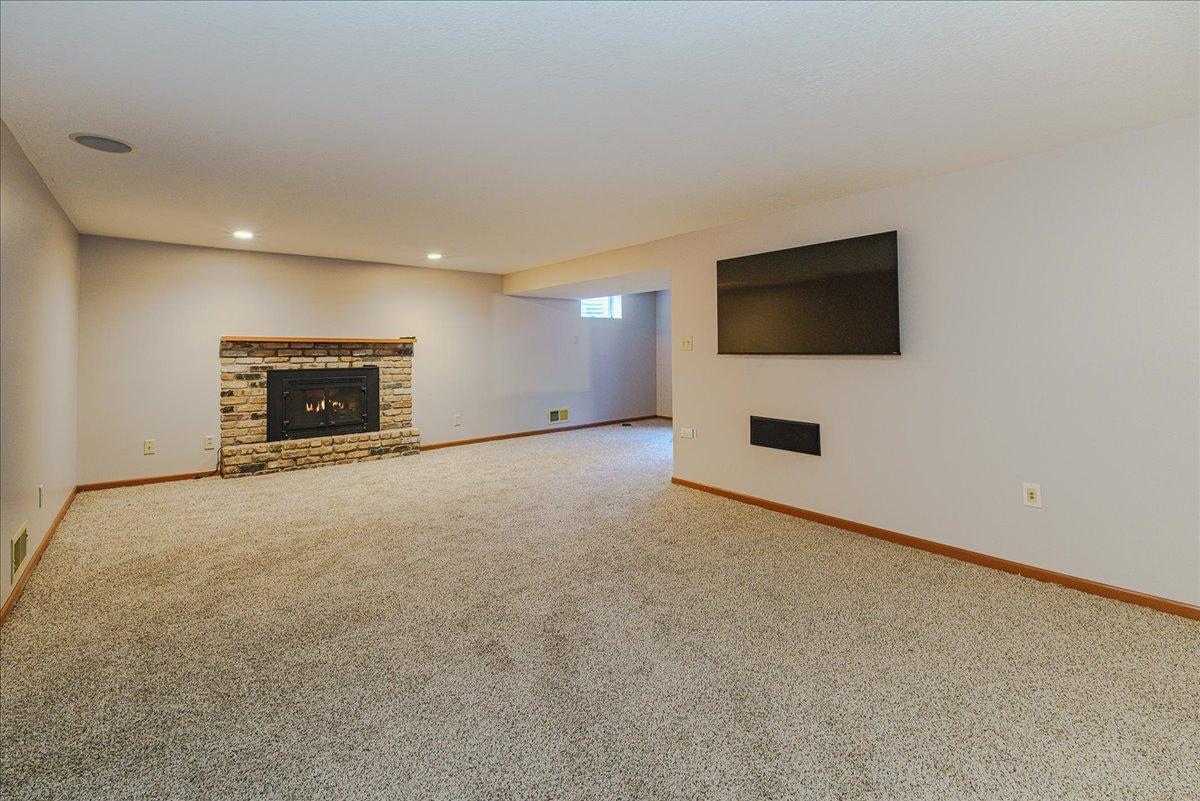 View of Residential at 200 Harold Drive, Burnsville MN 55337, Burnsville (29 of 52) - Mike Wilen | Minnesota Team Real Estate