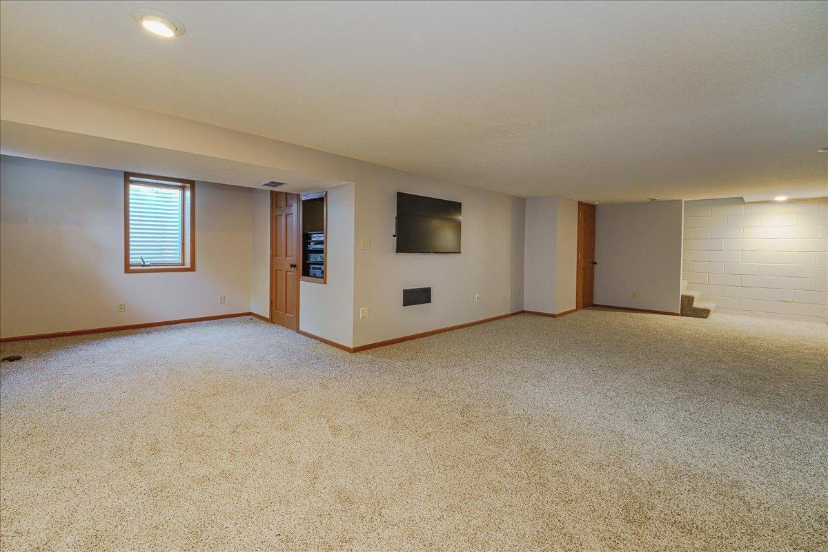 View of Residential at 200 Harold Drive, Burnsville MN 55337, Burnsville (30 of 52) - Mike Wilen | Minnesota Team Real Estate