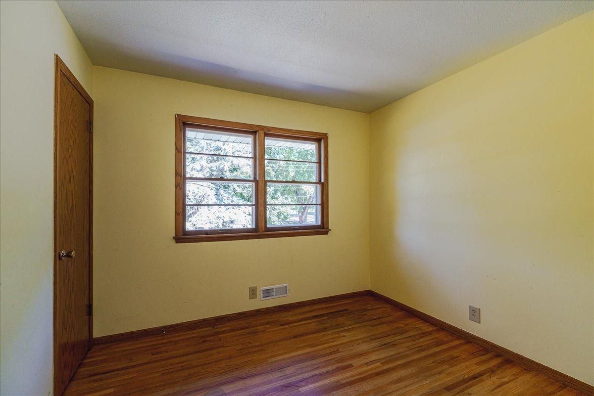 View of Residential at 200 Harold Drive, Burnsville MN 55337, Burnsville (24 of 52) - Mike Wilen | Minnesota Team Real Estate