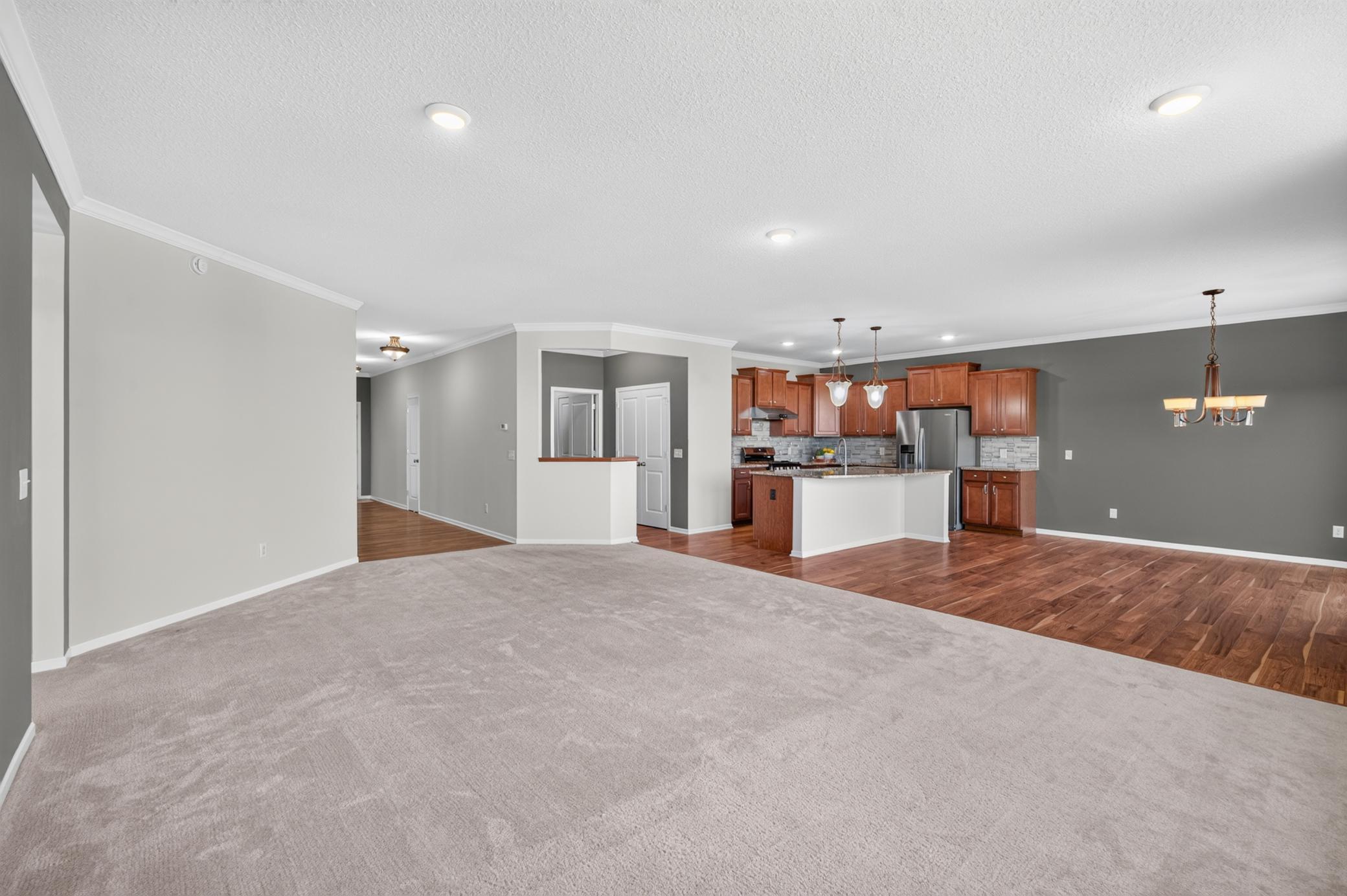 View of Residential at 9216 Lighthouse Lane, Woodbury MN 55129, Woodbury (22 of 48) - Mike Wilen | Minnesota Team Real Estate