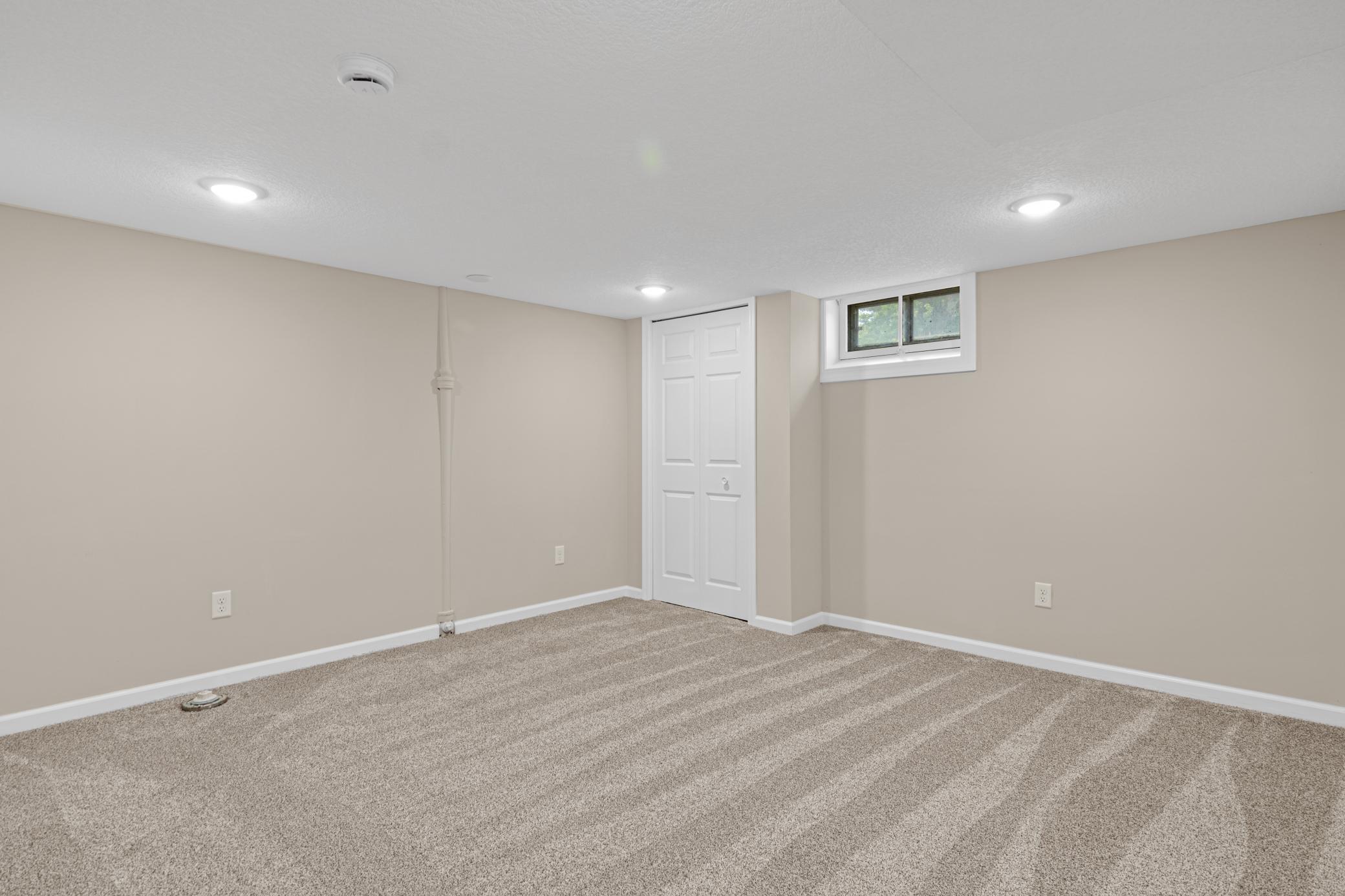 View of Residential at 1394 Mackubin Street, Saint Paul MN 55117, Saint Paul (21 of 30) - Mike Wilen | Minnesota Team Real Estate