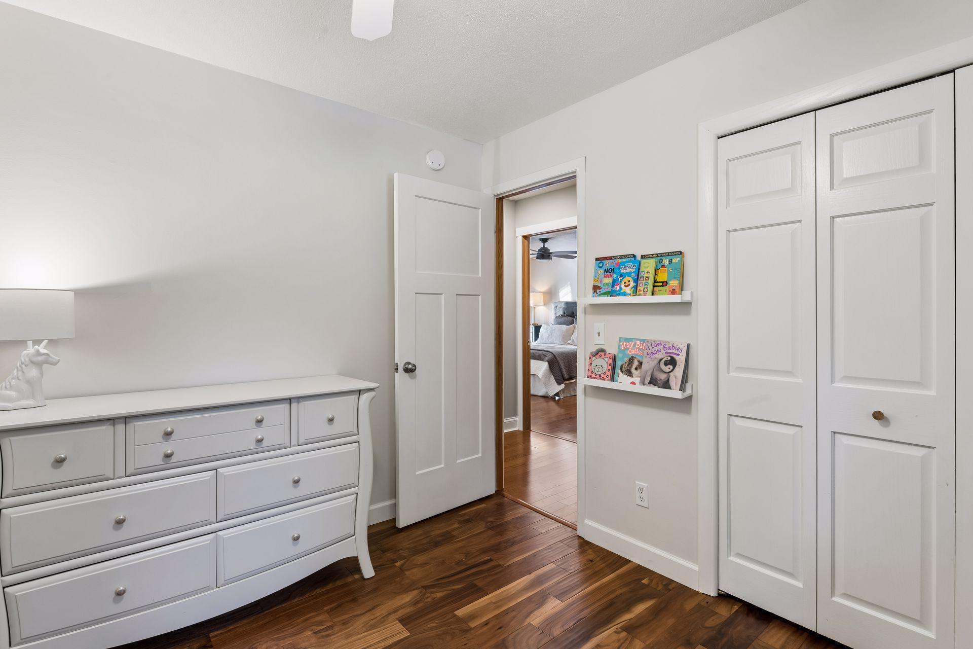 View of Residential at 6521 Leesborough Avenue, Eden Prairie MN 55346, Eden Prairie (28 of 69) - Mike Wilen | Minnesota Team Real Estate