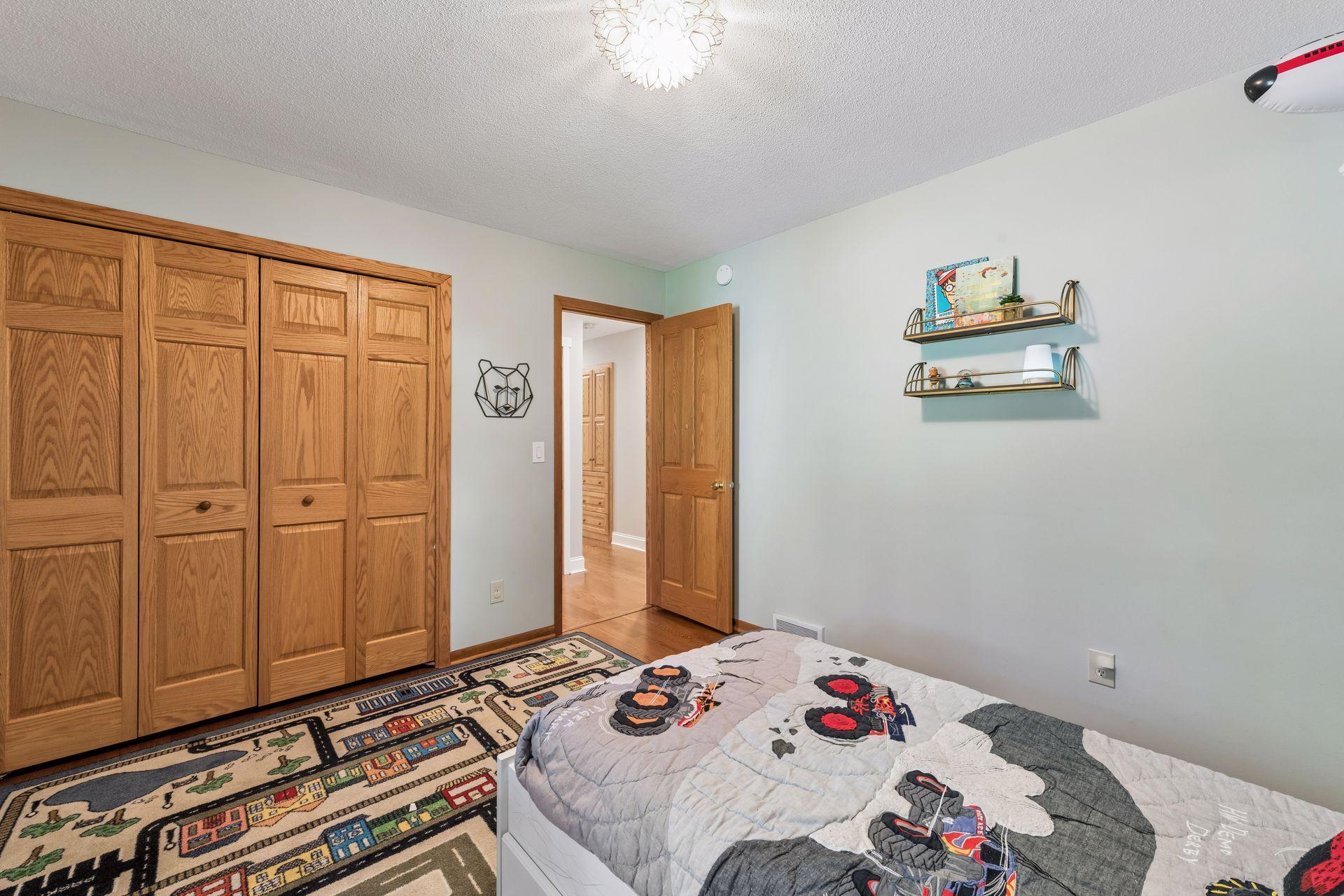 View of Residential at 6521 Leesborough Avenue, Eden Prairie MN 55346, Eden Prairie (31 of 69) - Mike Wilen | Minnesota Team Real Estate