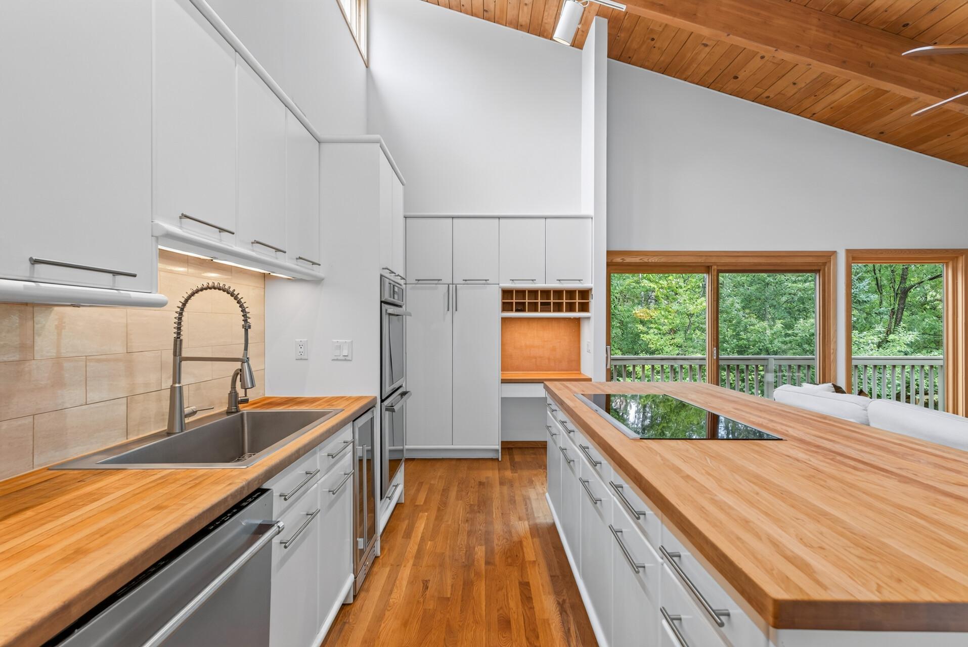 View of Residential at 15 Nord Circle Road, North Oaks MN 55127, North Oaks (26 of 51) - Mike Wilen | Minnesota Team Real Estate