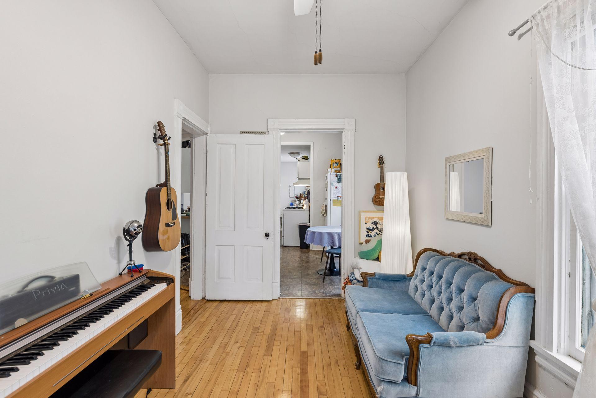 View of Residential Income at 2542 Garfield Avenue, Minneapolis MN 55405, Minneapolis (32 of 49) - Mike Wilen | Minnesota Team Real Estate