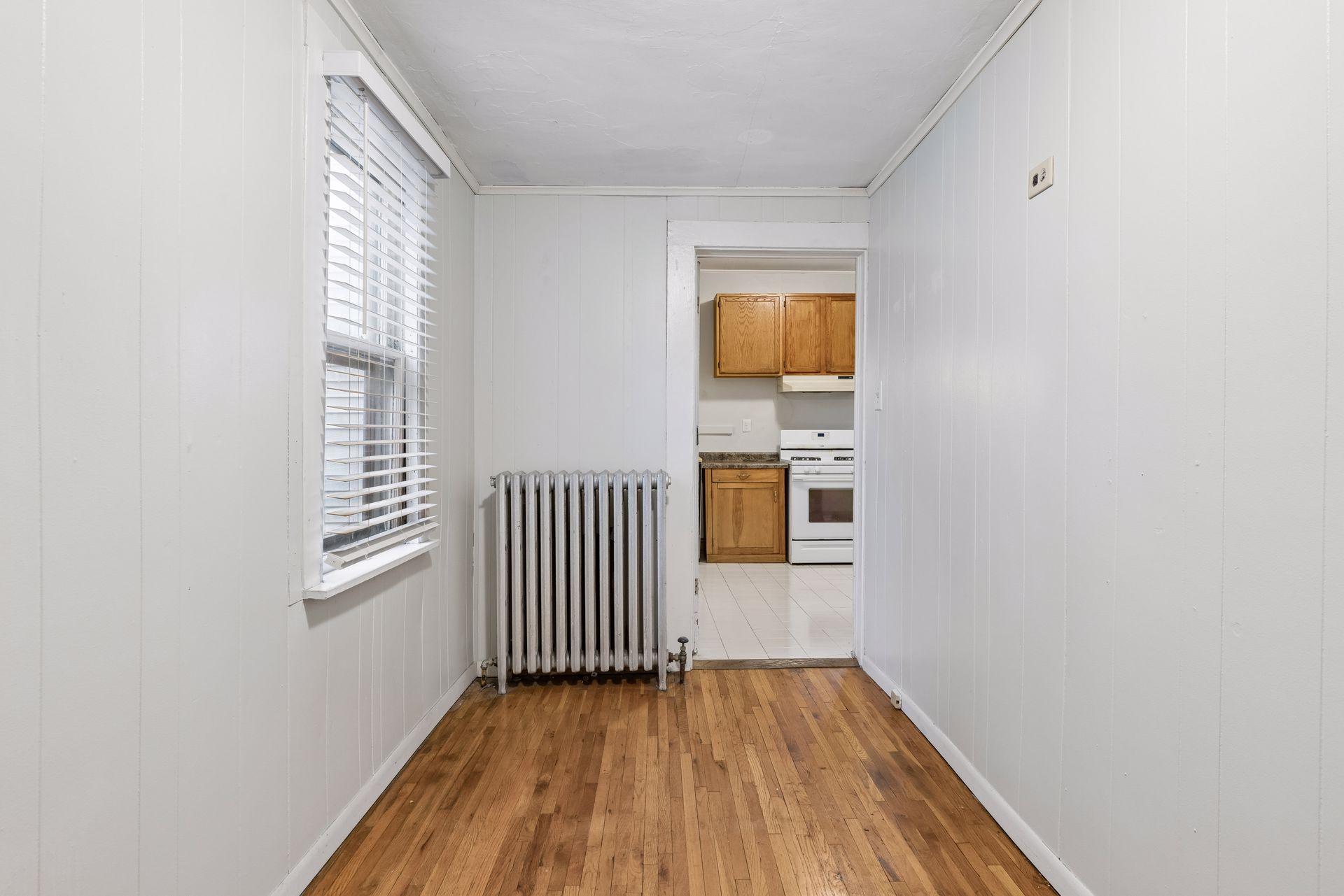 View of Residential Income at 2542 Garfield Avenue, Minneapolis MN 55405, Minneapolis (24 of 49) - Mike Wilen | Minnesota Team Real Estate