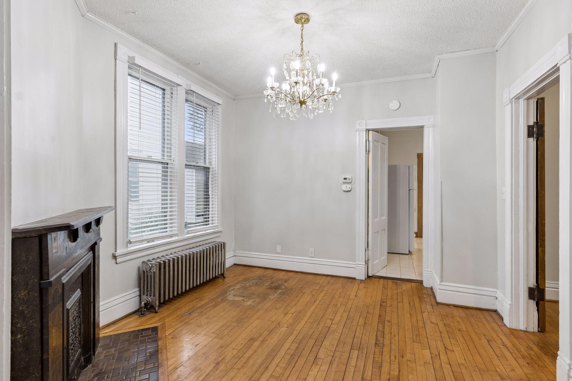 View of Residential Income at 2542 Garfield Avenue, Minneapolis MN 55405, Minneapolis (10 of 49) - Mike Wilen | Minnesota Team Real Estate